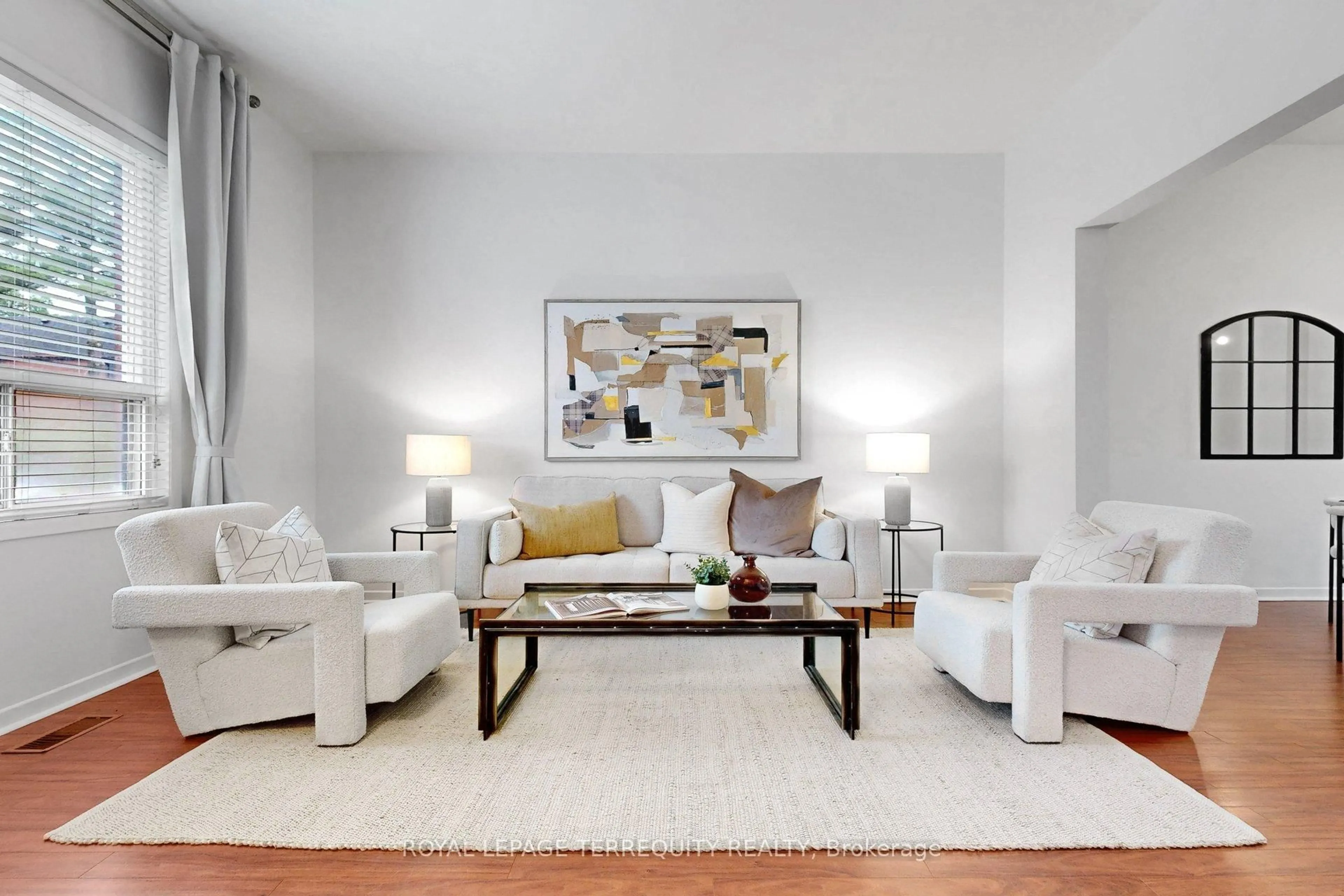 Living room with furniture, unknown for 372 St Johns Rd, Toronto Ontario M6S 2K8