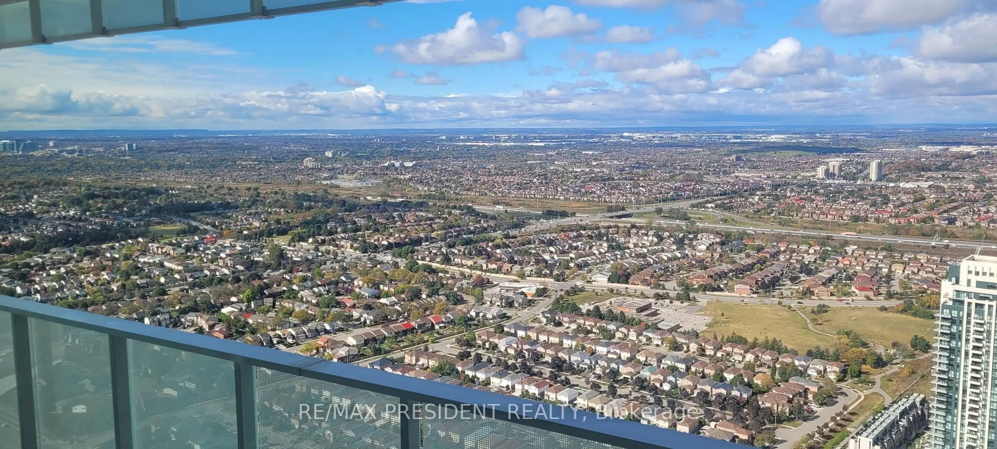 Blurry image for 3883 Quartz Rd #5310, Mississauga Ontario L5B 0M4