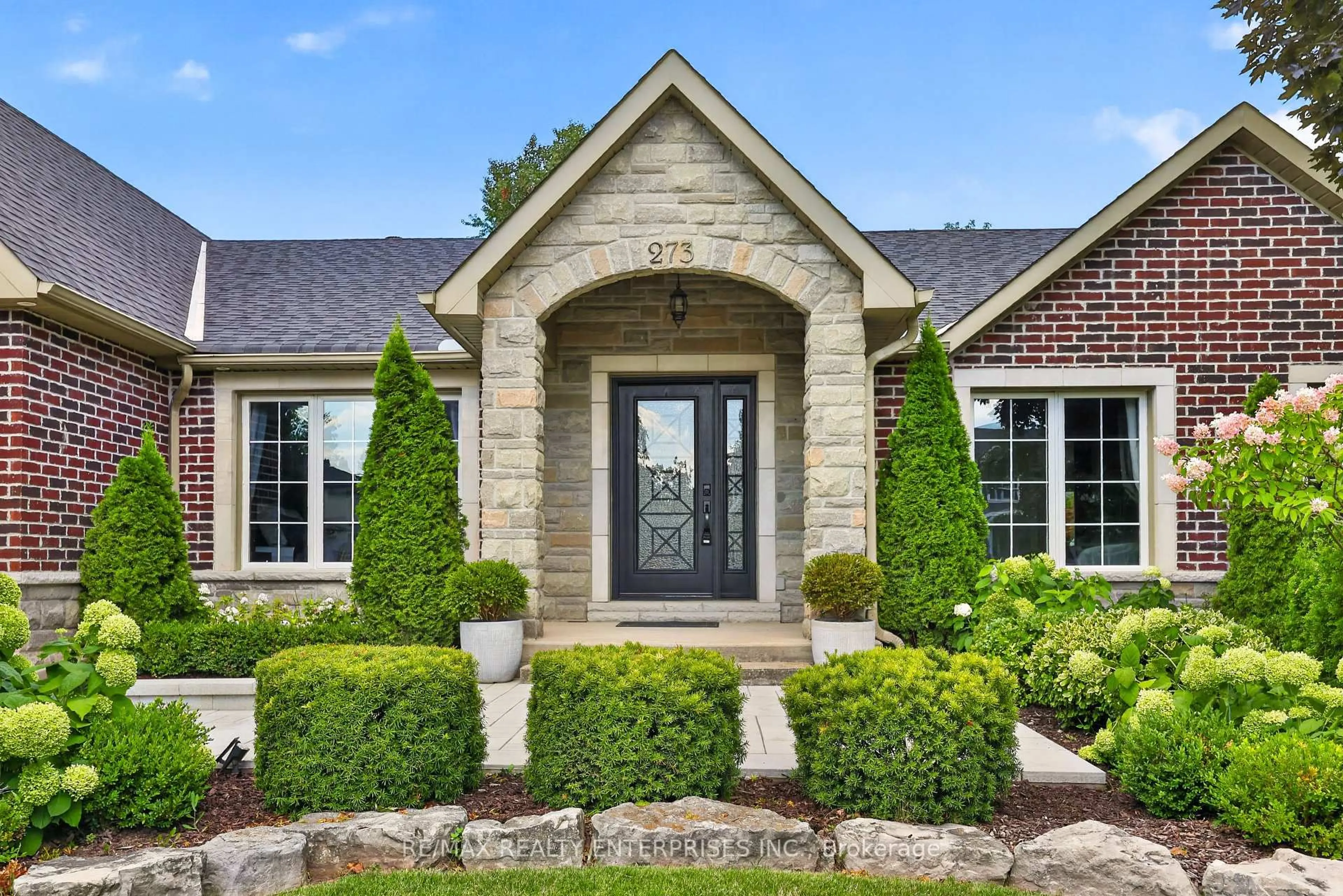 Home with brick exterior material, street for 273 Savoy Cres, Oakville Ontario L6L 1Y2