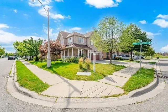 32 Midnightsun Tr, Brampton 2