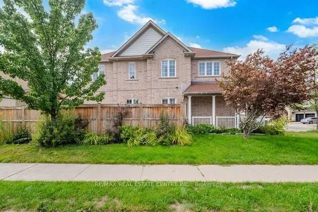 32 Midnightsun Tr, Brampton 5