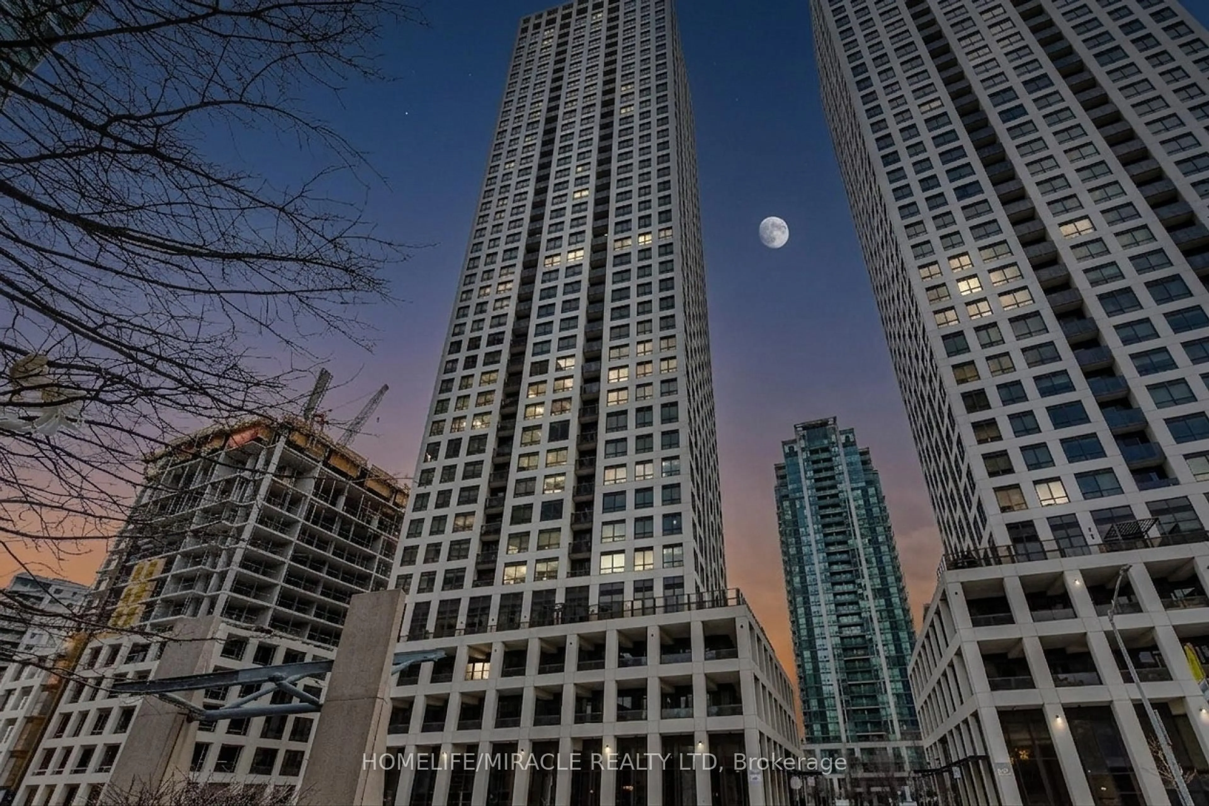 Unknown for 30 Elm Dr #3802, Mississauga Ontario L5B 0N6