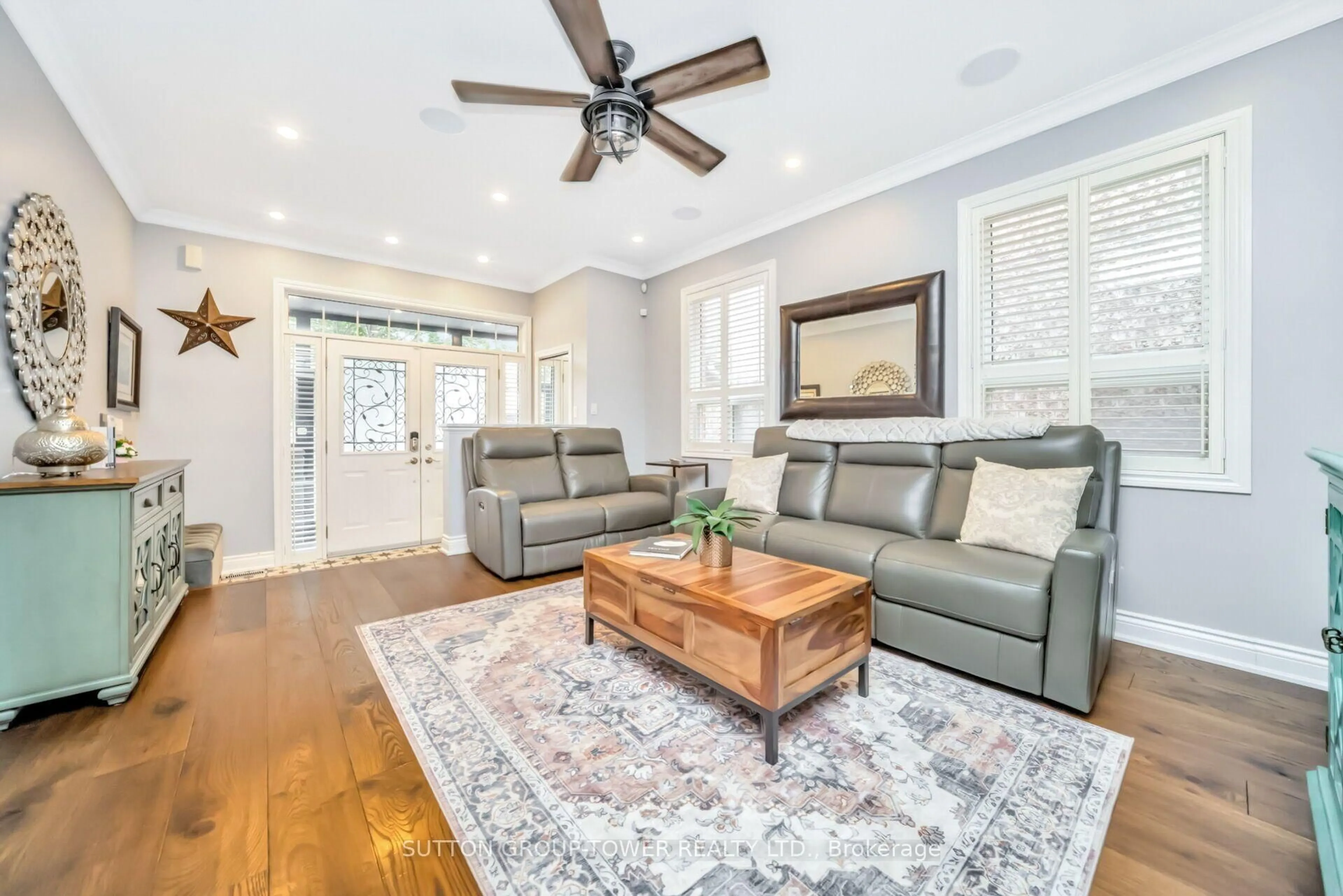 Living room with furniture, unknown for 6 Midnightsun Tr, Brampton Ontario L6R 3K9