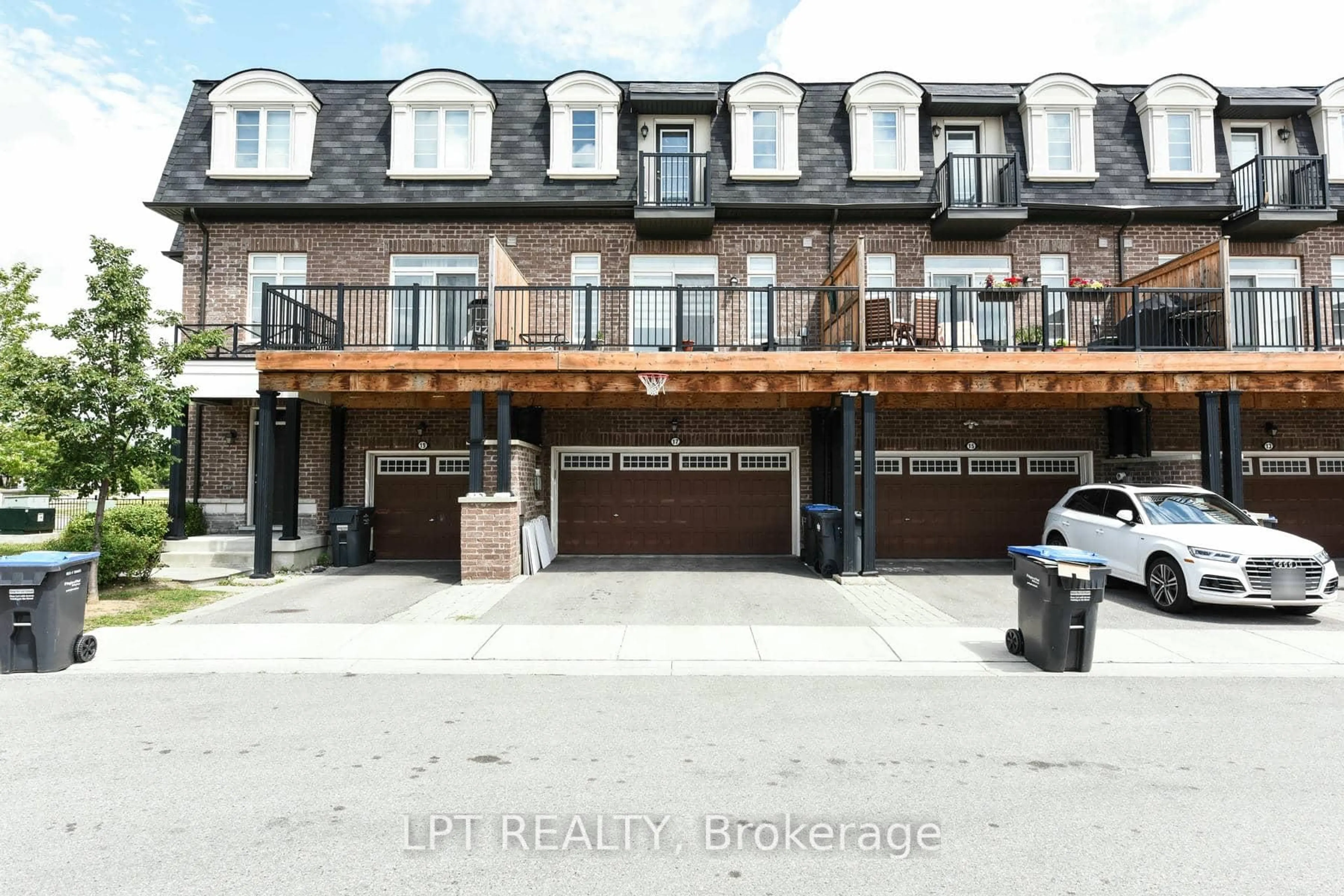 Unknown for 17 Gilford St, Brampton Ontario L6X 0E4