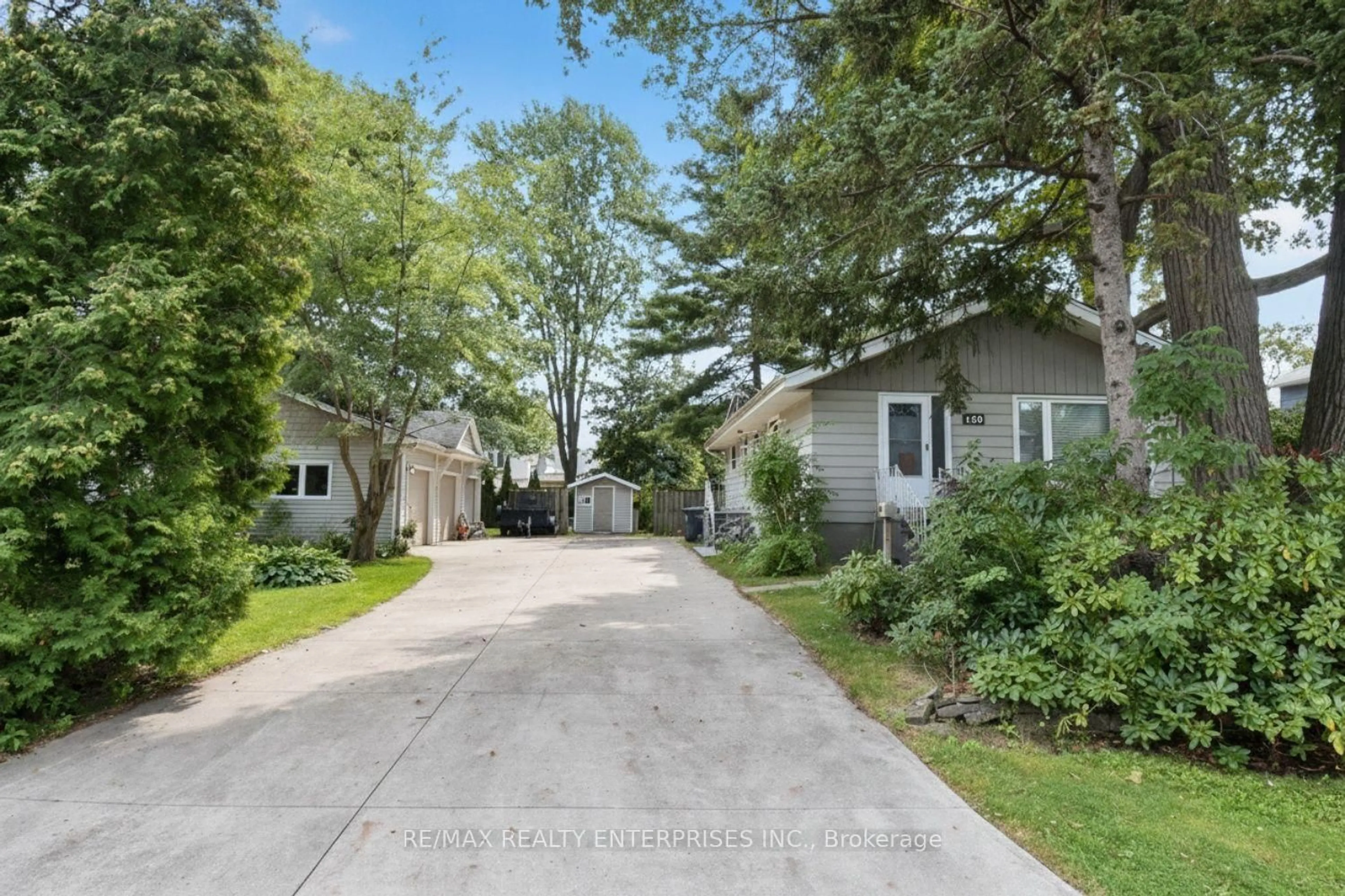 Unknown for 120 Eaglewood Blvd, Mississauga Ontario L5G 1V7