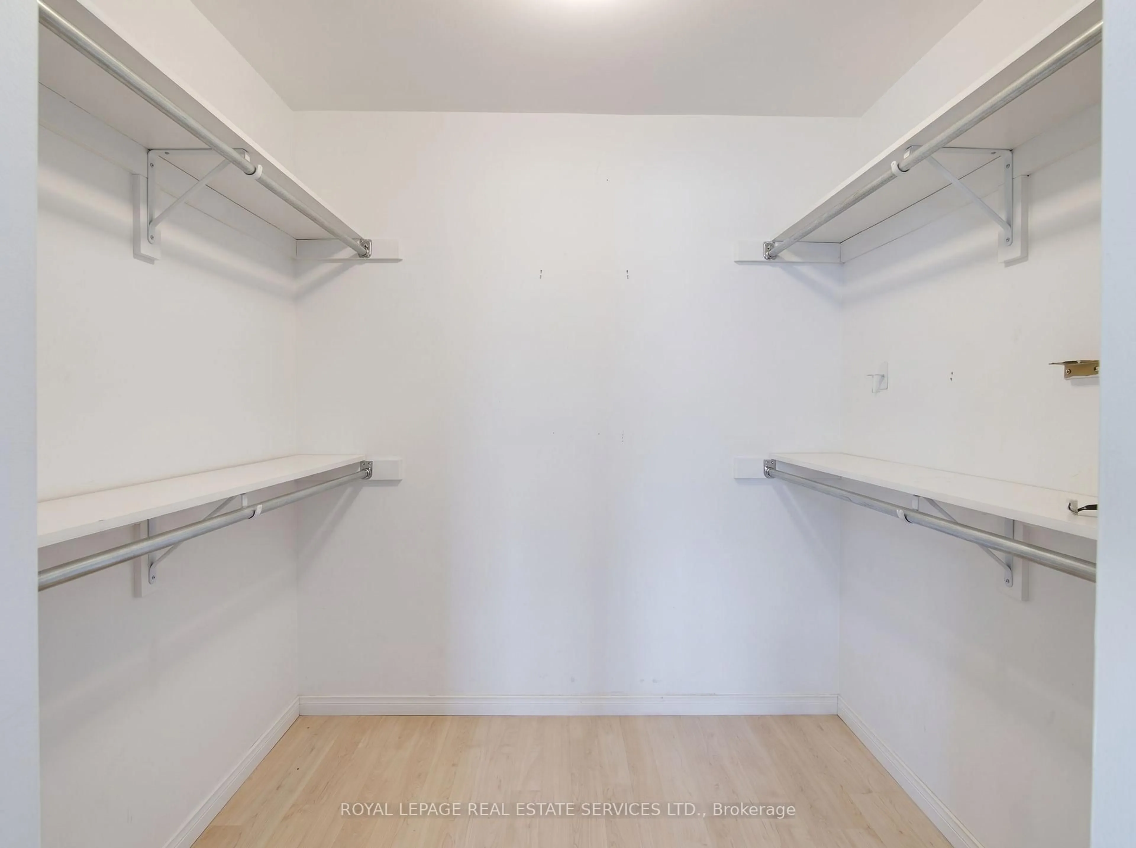 Storage room or clothes room or walk-in closet for 75 King St #1212, Mississauga Ontario L5A 4G5