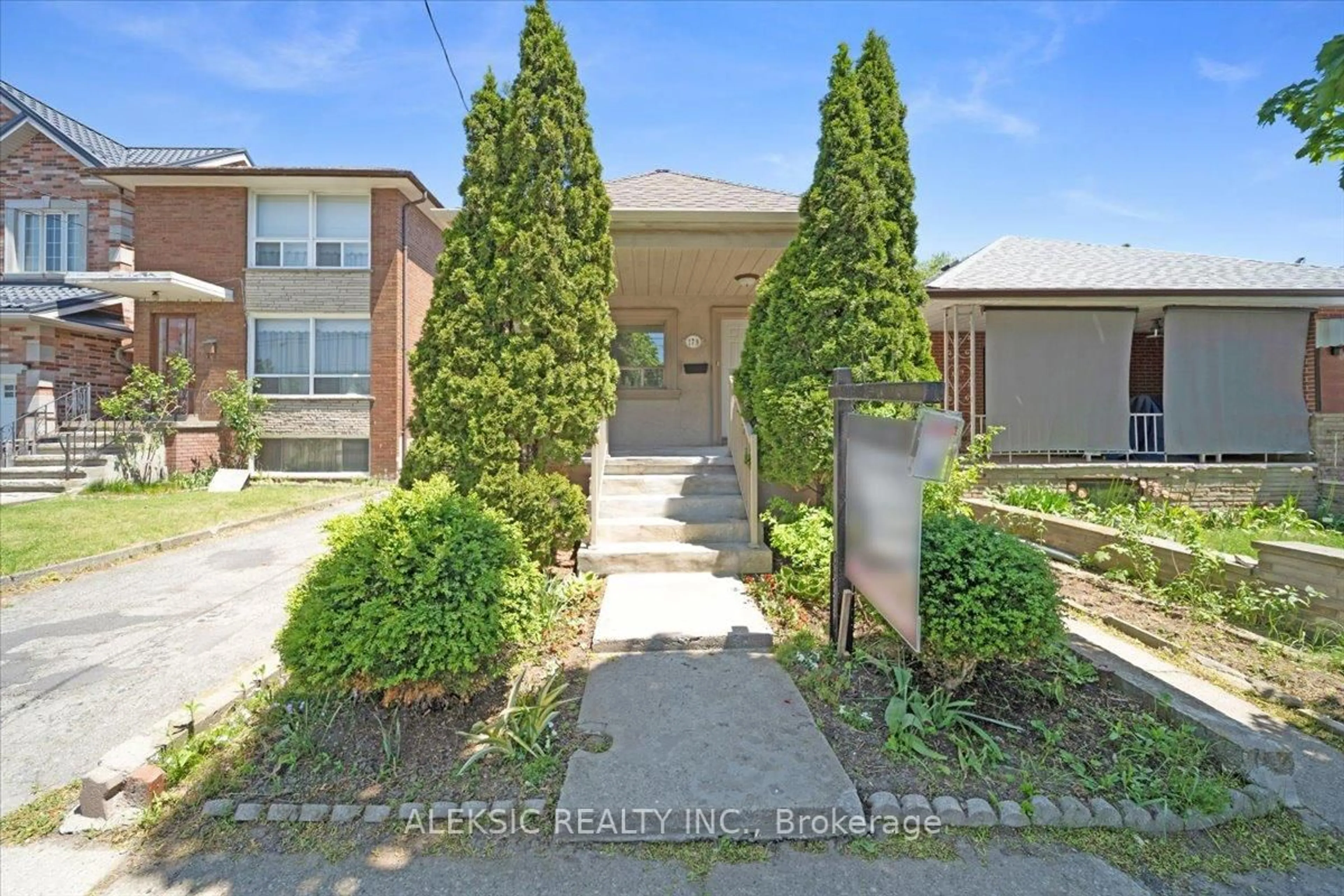 Unknown for 179 Thirtieth St, Toronto Ontario M8W 3C6