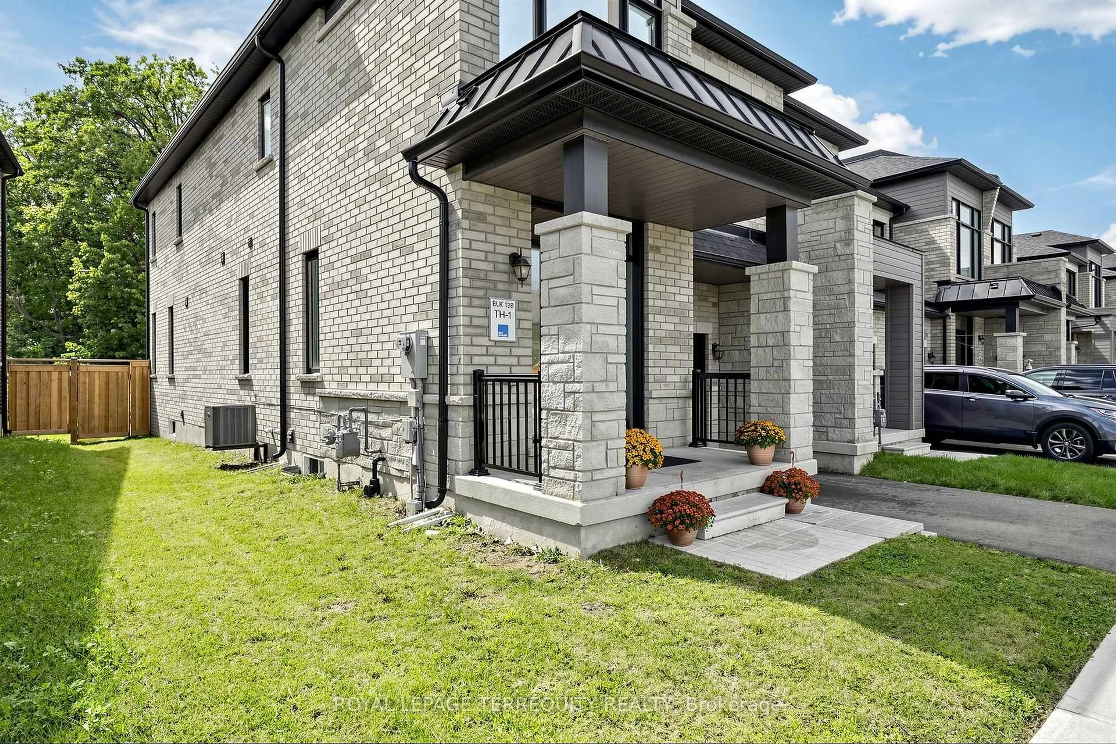 Home with brick exterior material, building for 1456 Rose Way, Milton Ontario L9T 7E7