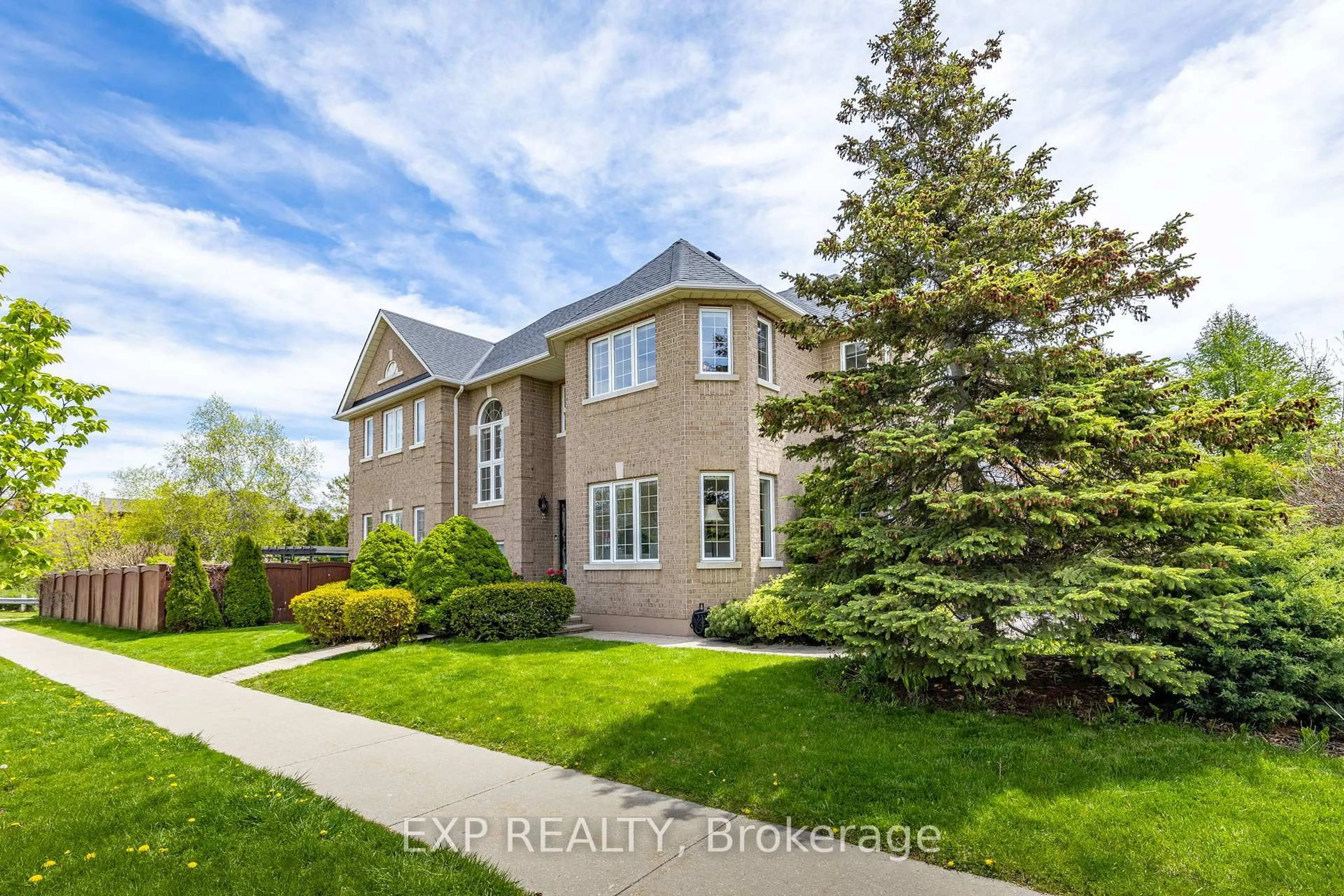 Home with brick exterior material, street for 2137 Frontier Dr, Oakville Ontario L6M 3S3