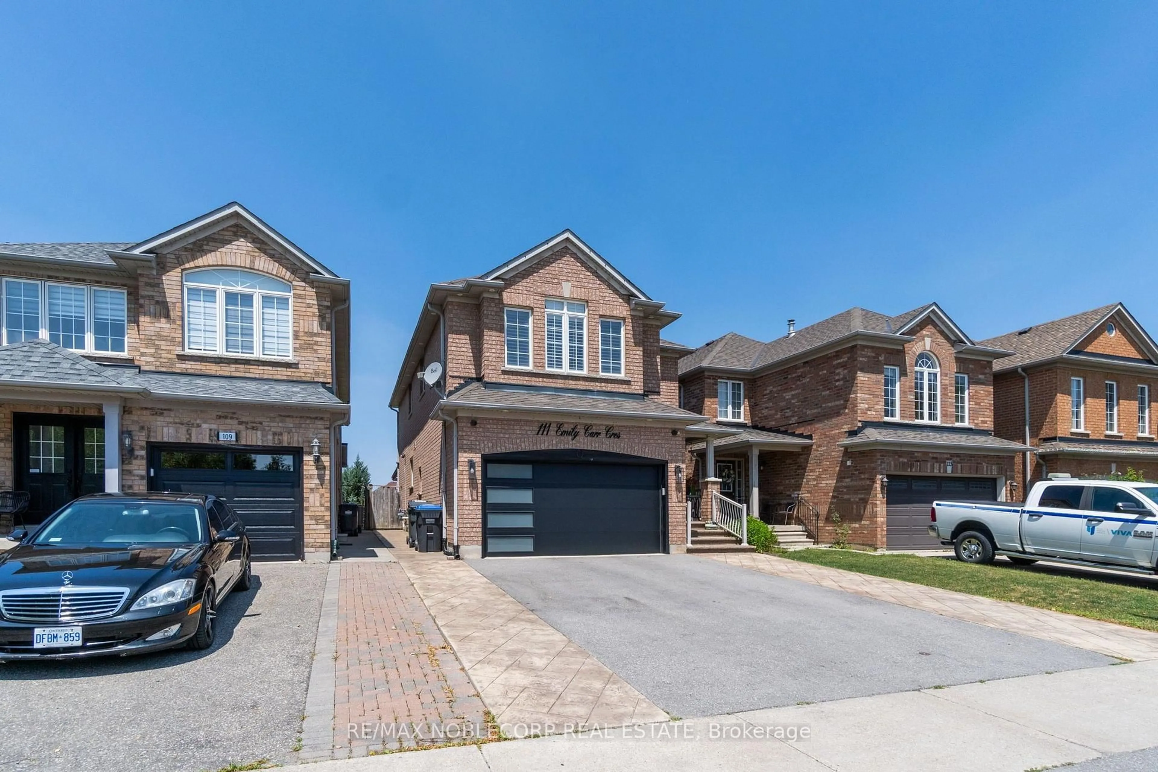 Home with brick exterior material, street for 111 Emily Carr Cres, Caledon Ontario L7E 2L8