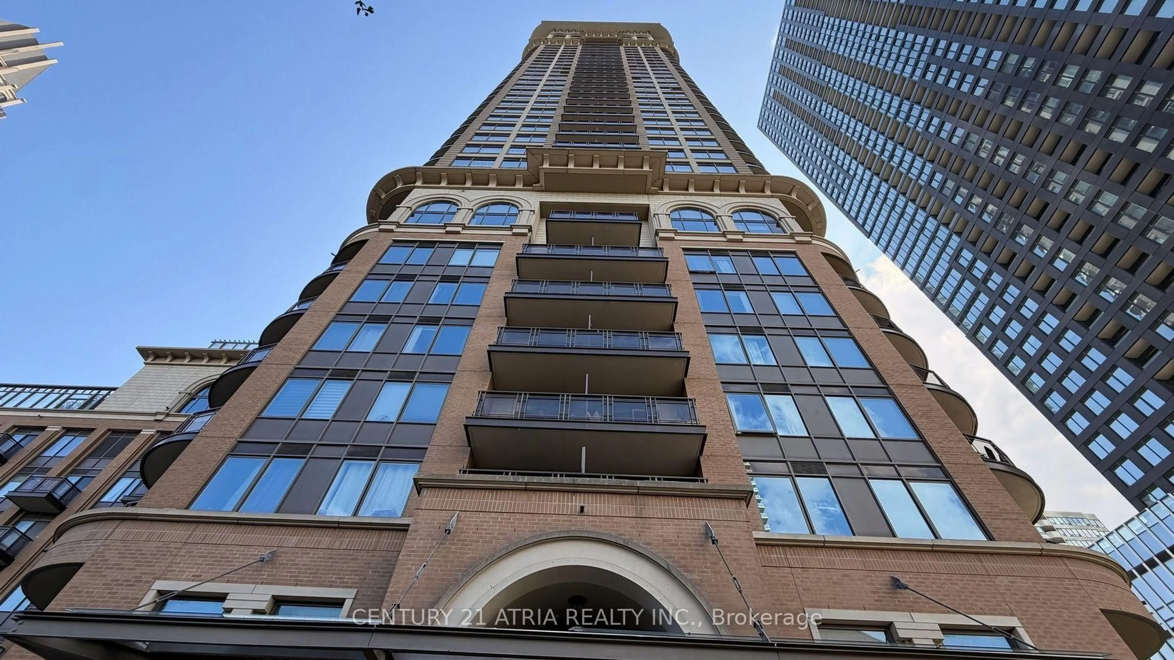 Indoor foyer for 385 Prince Of Wales Dr #1802, Mississauga Ontario L5B 0C6
