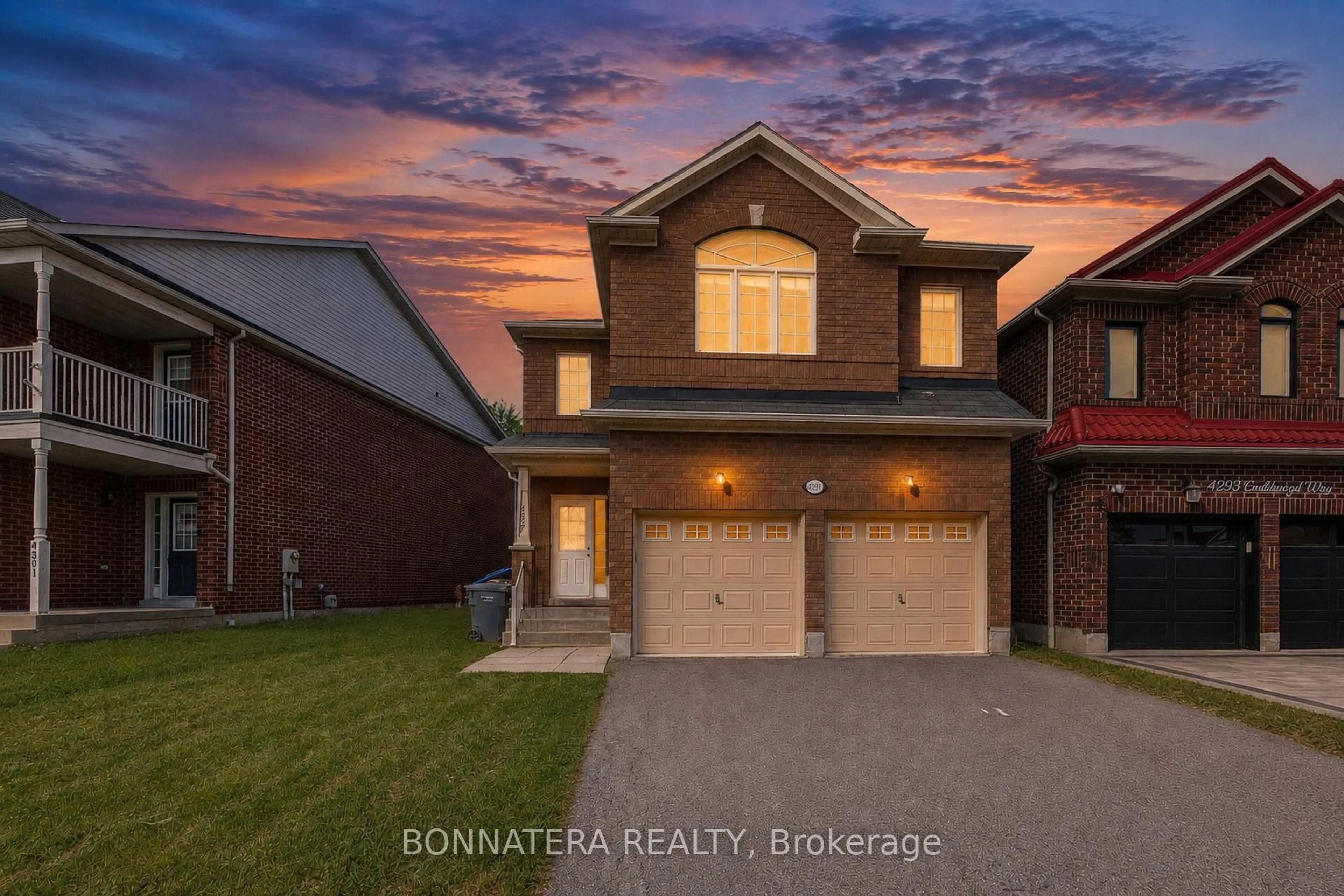 Home with brick exterior material, street for 4297 Guildwood Way, Mississauga Ontario L5R 0A7