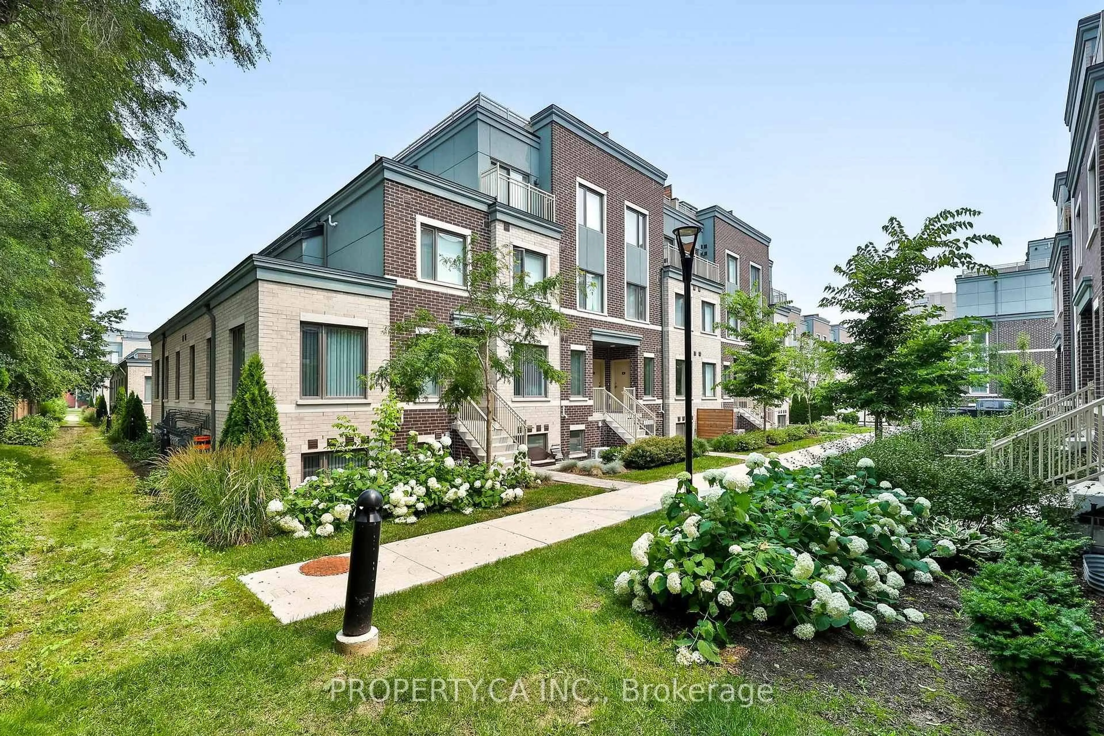 Patio, street for 20 William Jackson Way #86, Toronto Ontario M8V 0J7