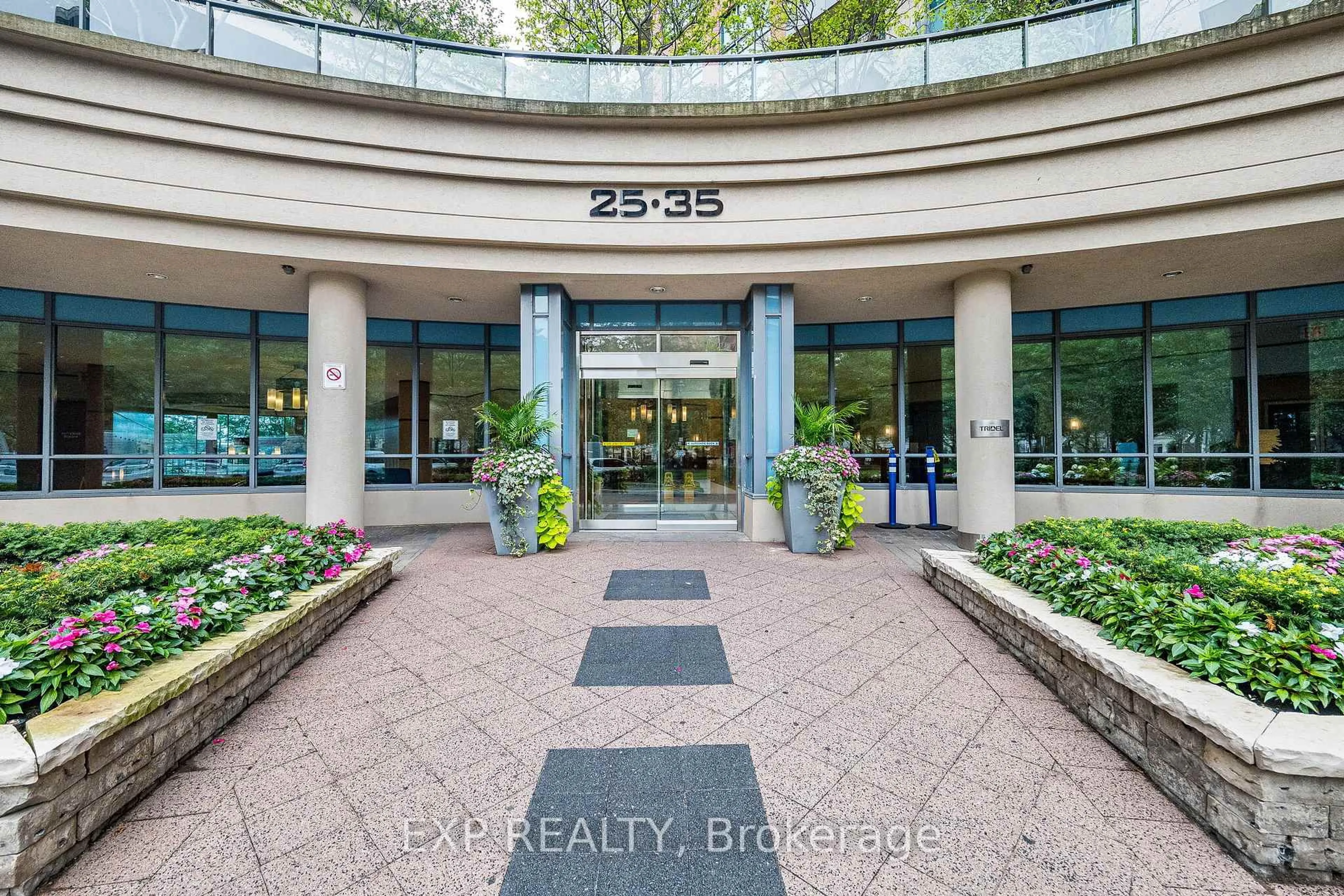 Unknown for 35 Viking Lane, Toronto Ontario M9B 0A2