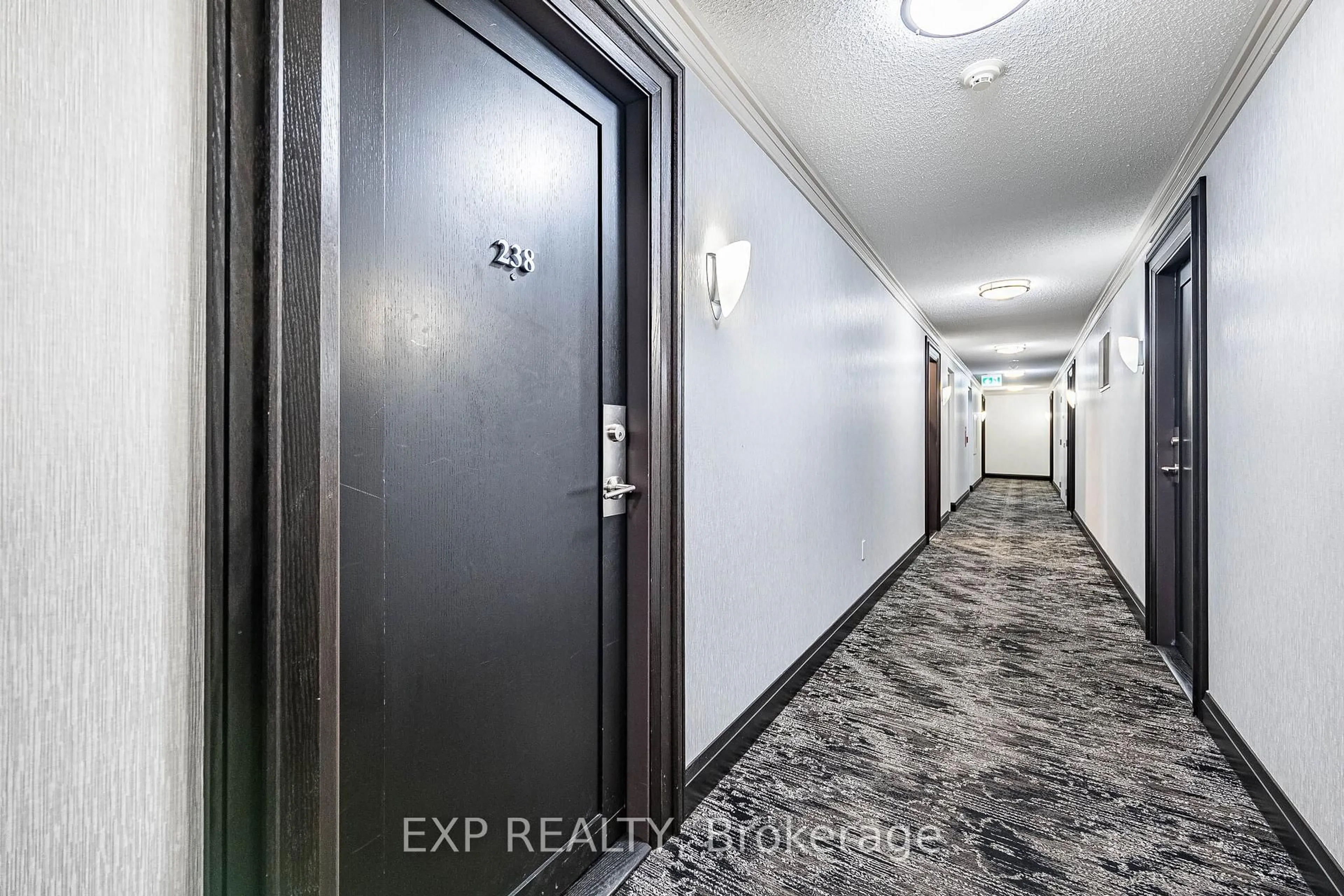 Indoor foyer for 35 Viking Lane, Toronto Ontario M9B 0A2