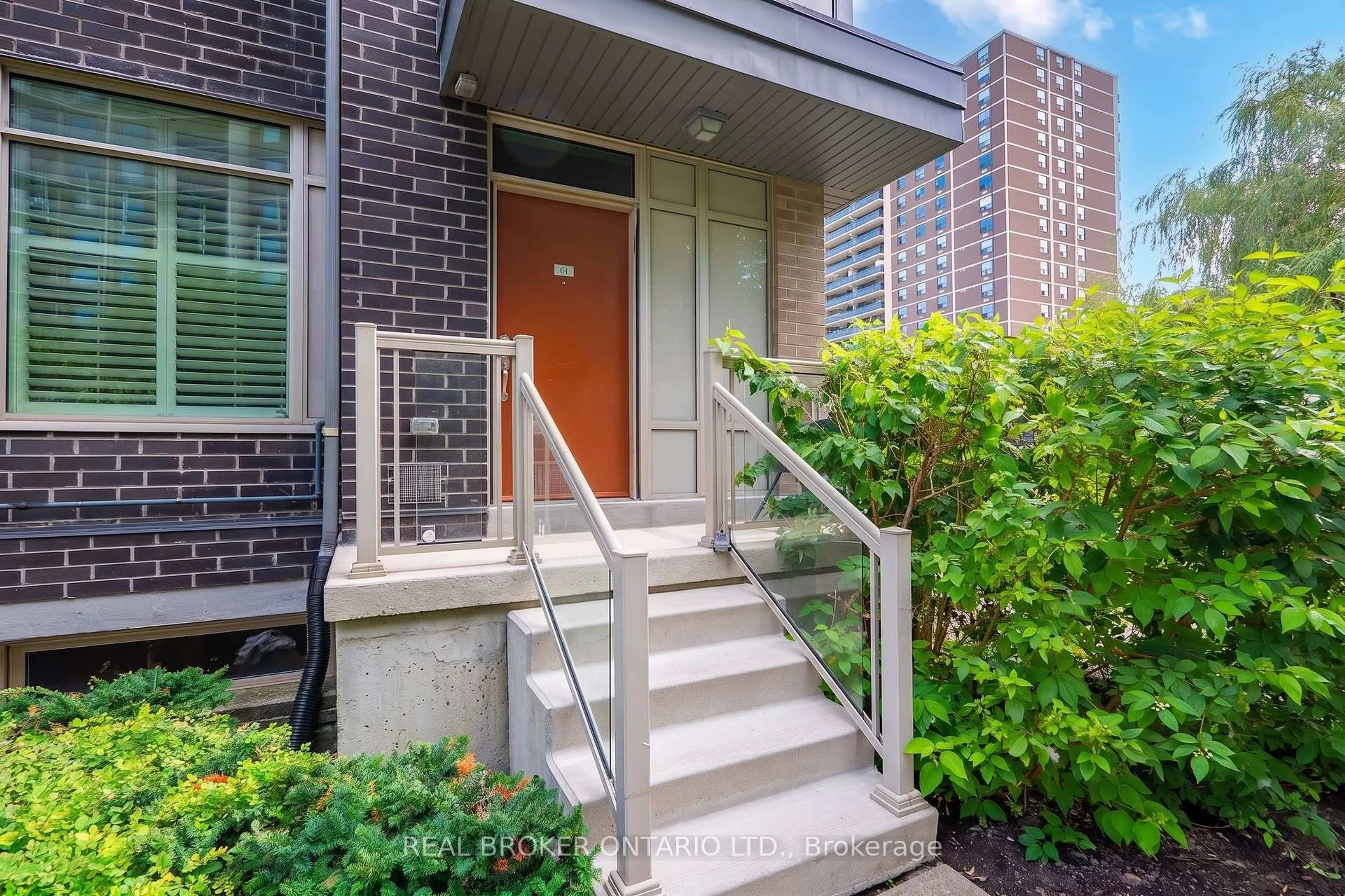Unknown for 35 Applewood Lane #63, Toronto Ontario M9C 0C1