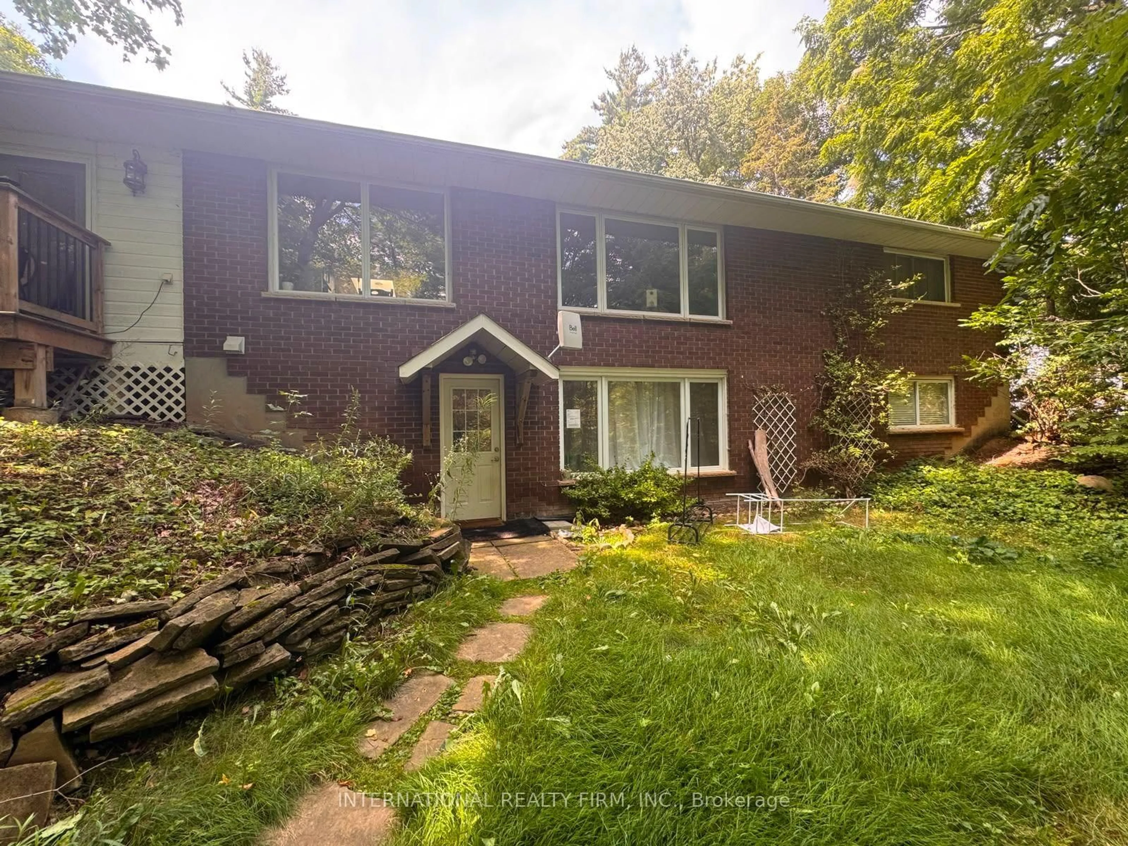 Unknown for 11382 Seventeen Sdrd, Halton Hills Ontario L0P 1H0