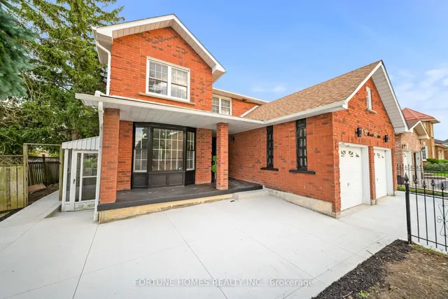 1 Ortona Dr, Brampton 3