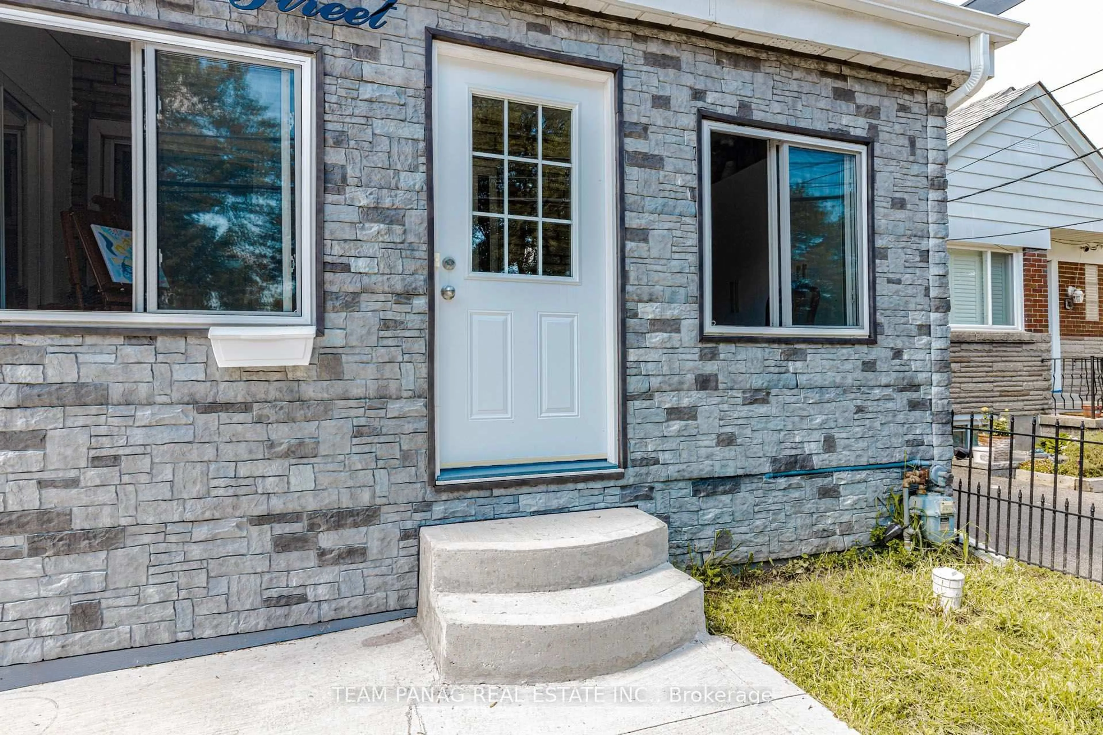 Home with brick exterior material, street for 14 Spears St, Toronto Ontario M6N 3X7