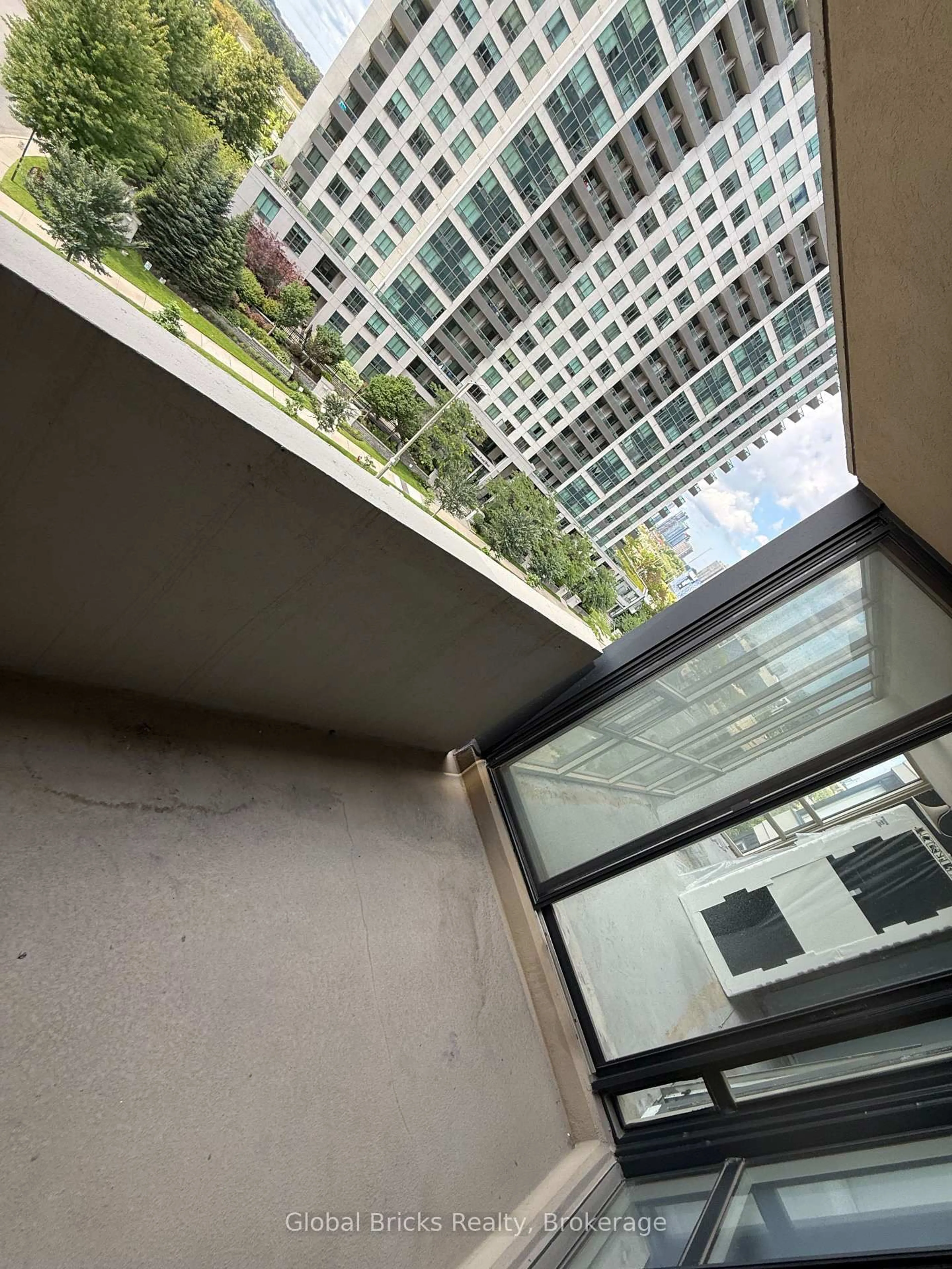 Balcony in the apartment, city buildings view from balcony for 350 Rathburn Rd #707, Mississauga Ontario L5B 3Y2