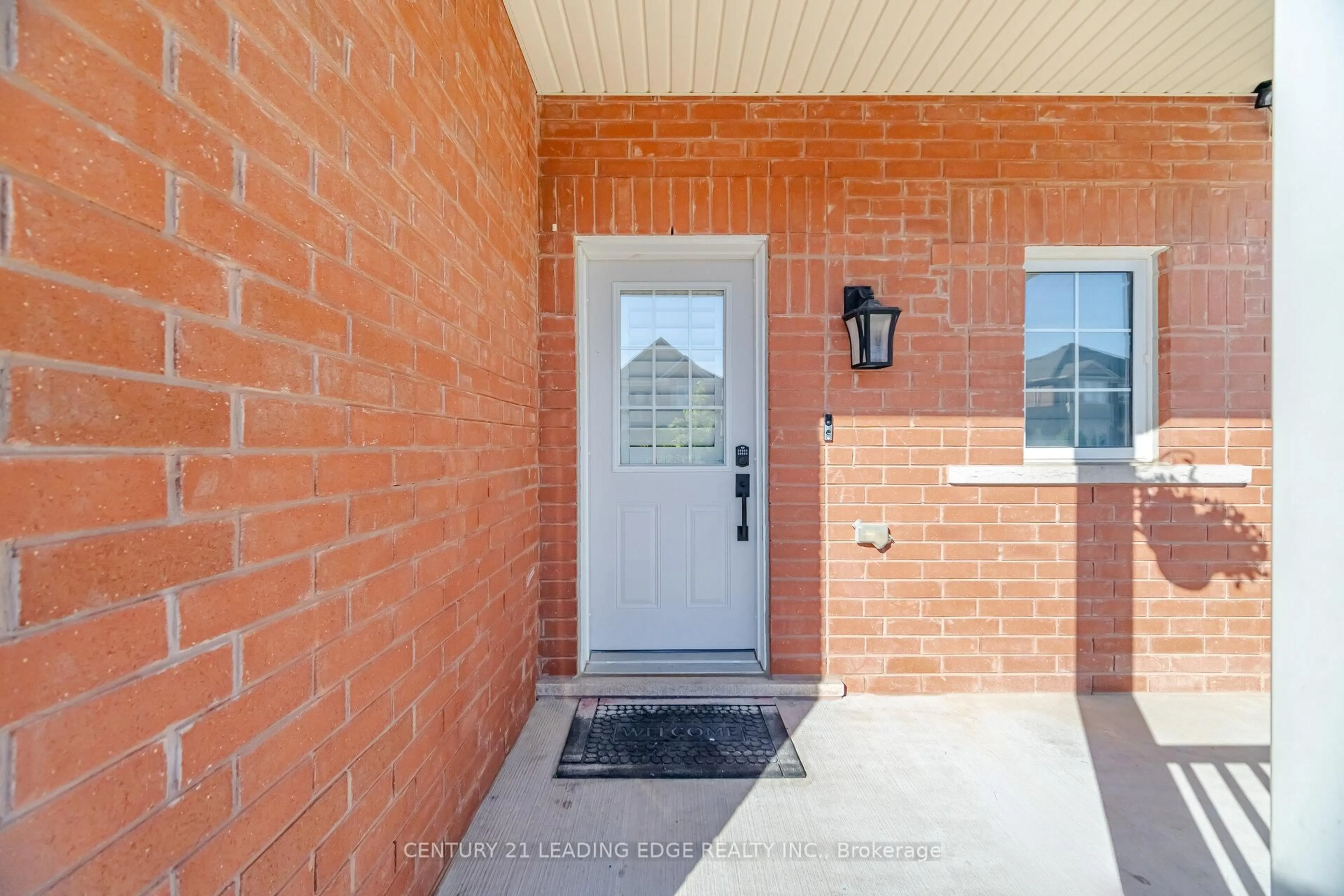 Indoor entryway for 49 Robert Parkinson Dr, Brampton Ontario L7A 0Y2