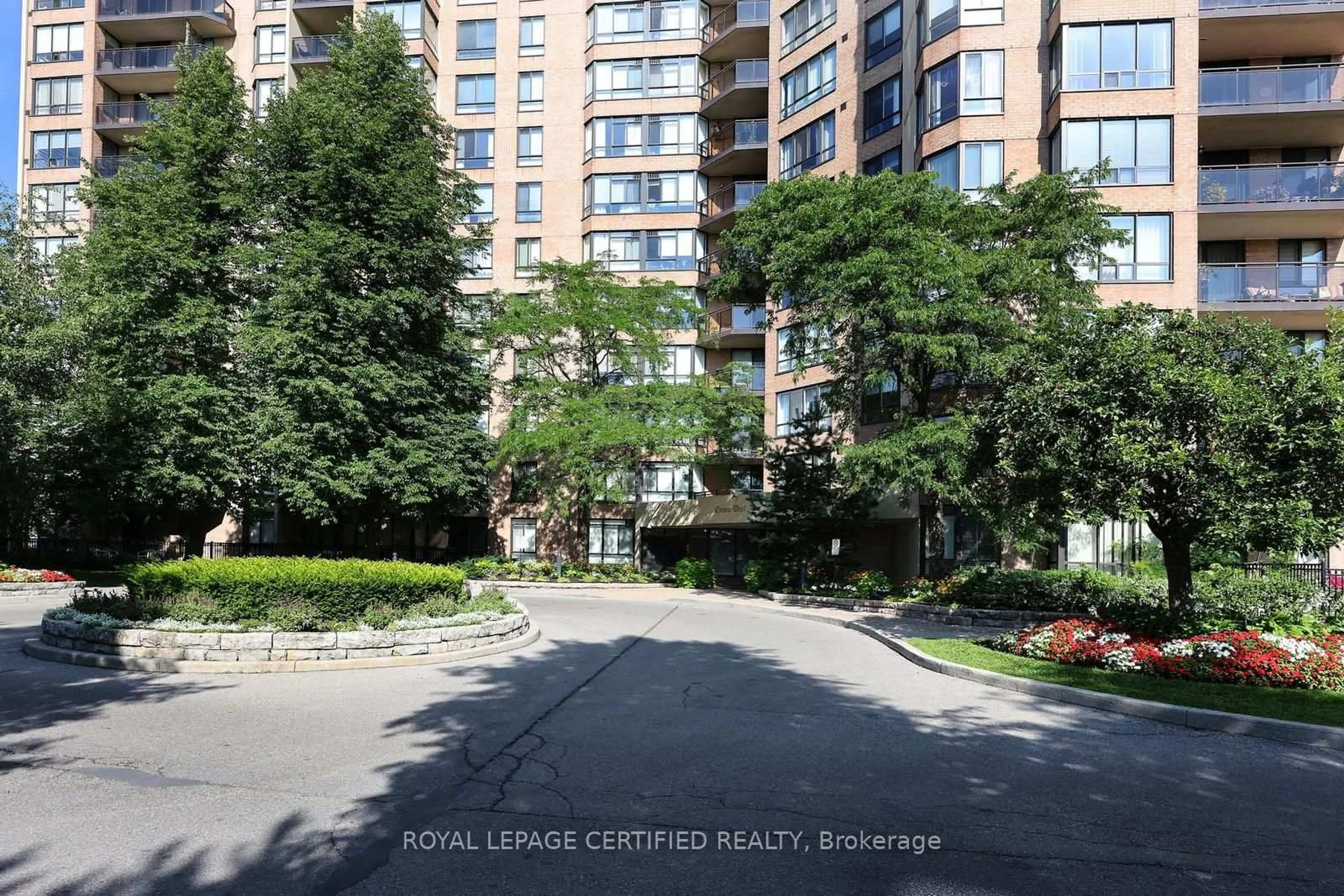 Unknown for 20 Cherrytree Dr #312, Brampton Ontario L6Y 3V1