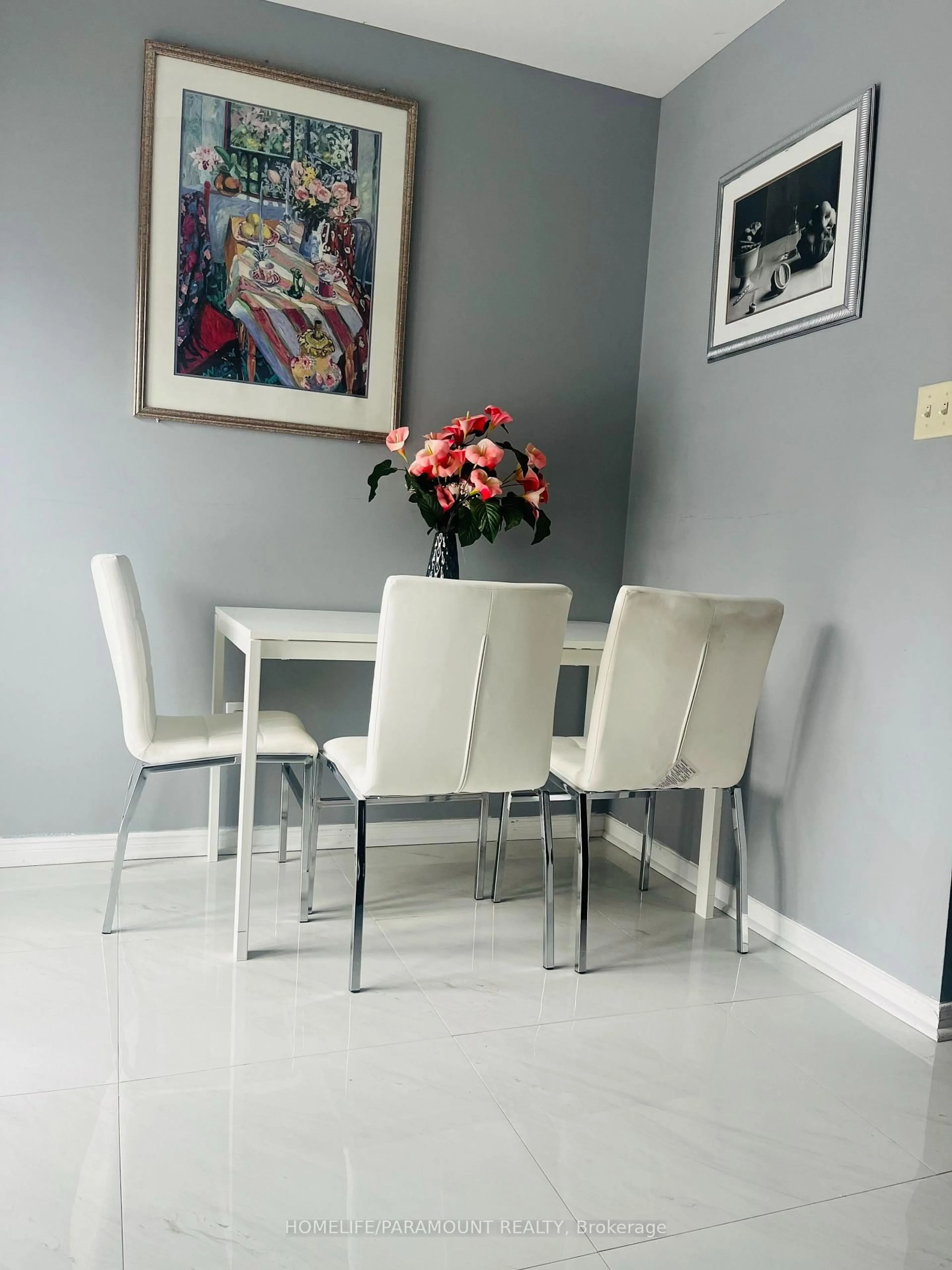 Dining room, unknown for 27 Lonestar Cres, Brampton Ontario L7A 2H9