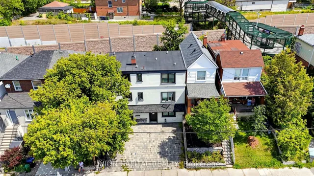 247 Prescott Ave, Toronto 2