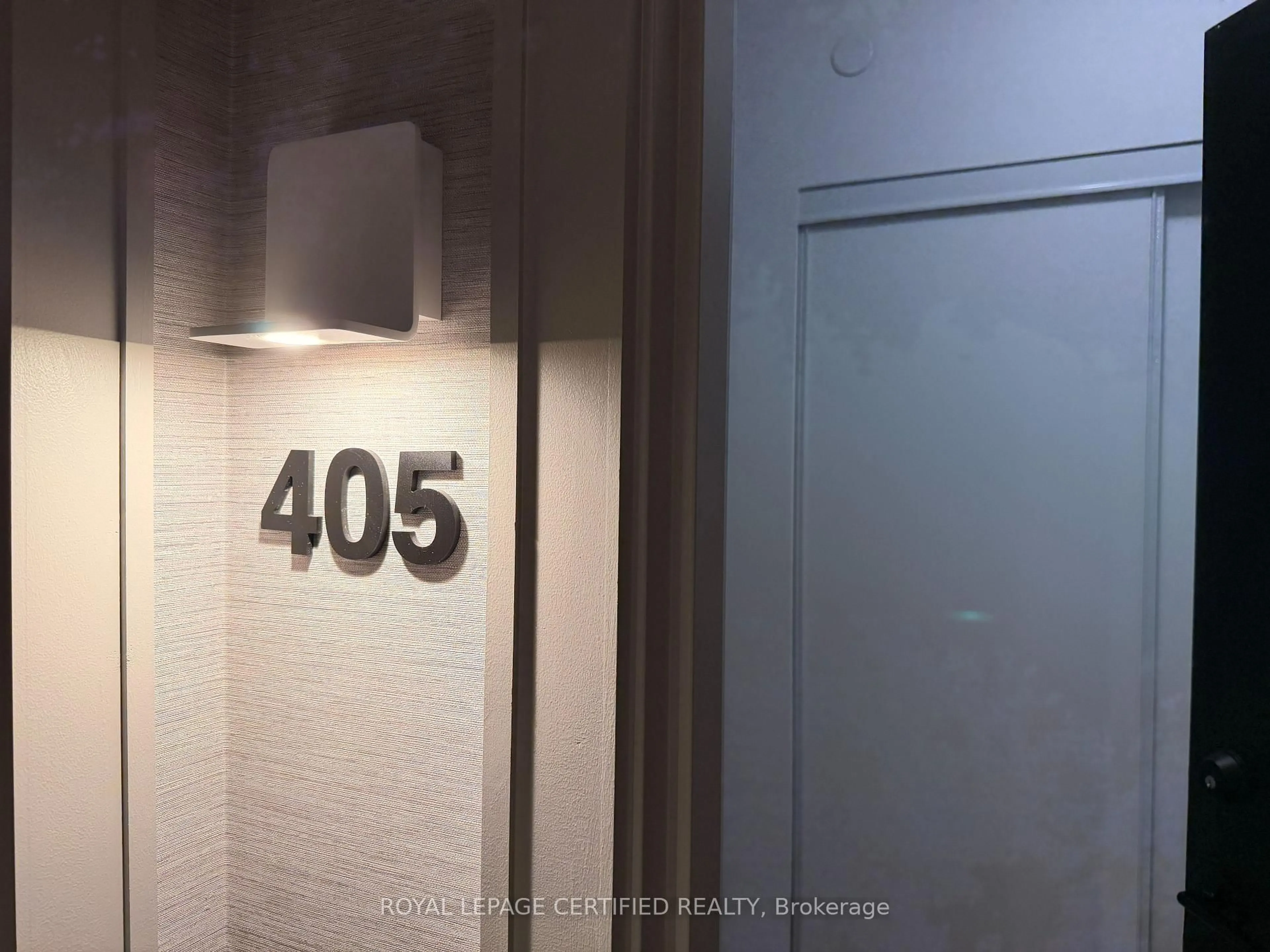 Unknown for 556 Marlee Ave #405, Toronto Ontario M6B 0B1