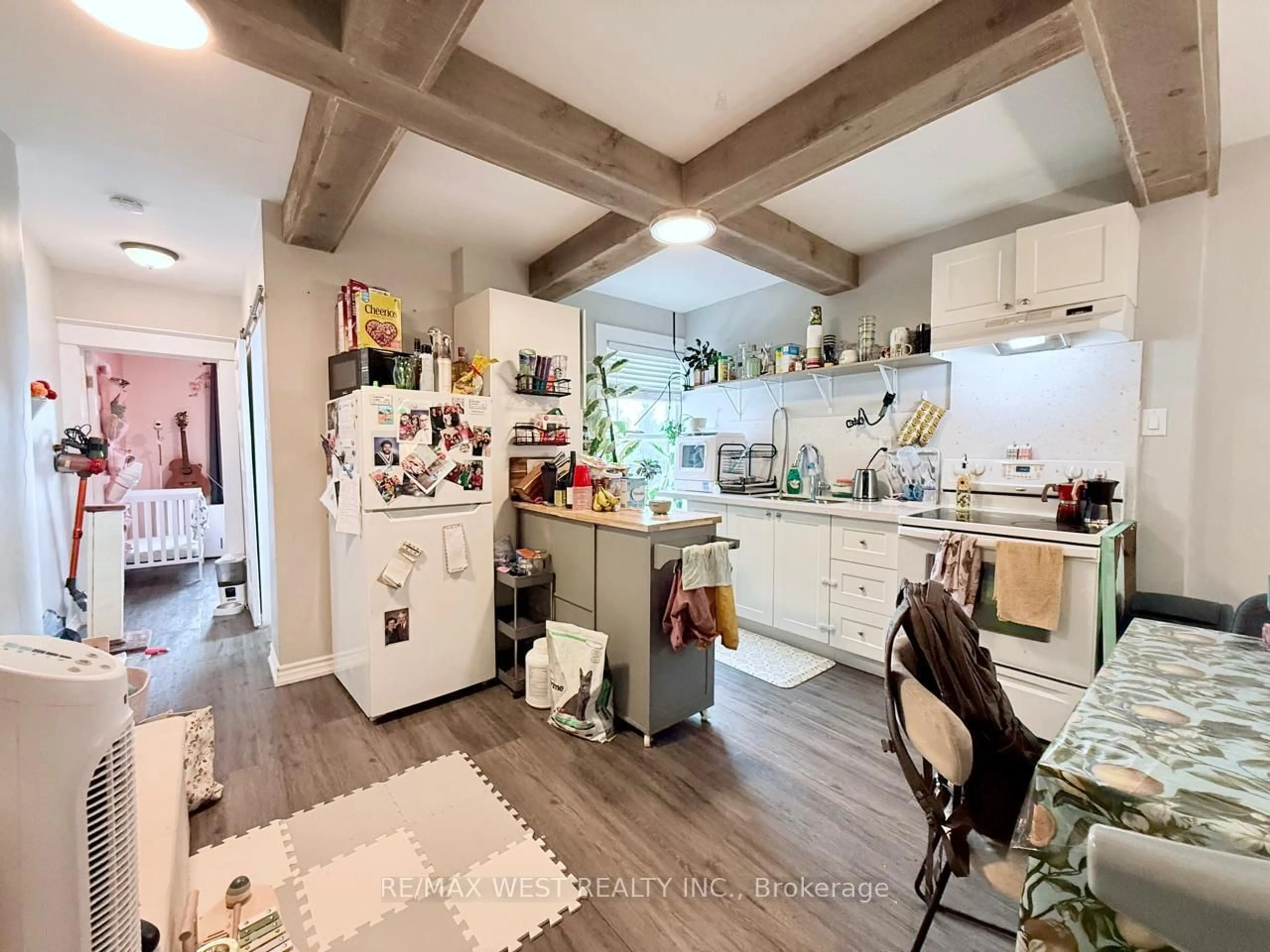 Open concept kitchen, unknown for 231 Rosemount Ave, Toronto Ontario M6H 2N2