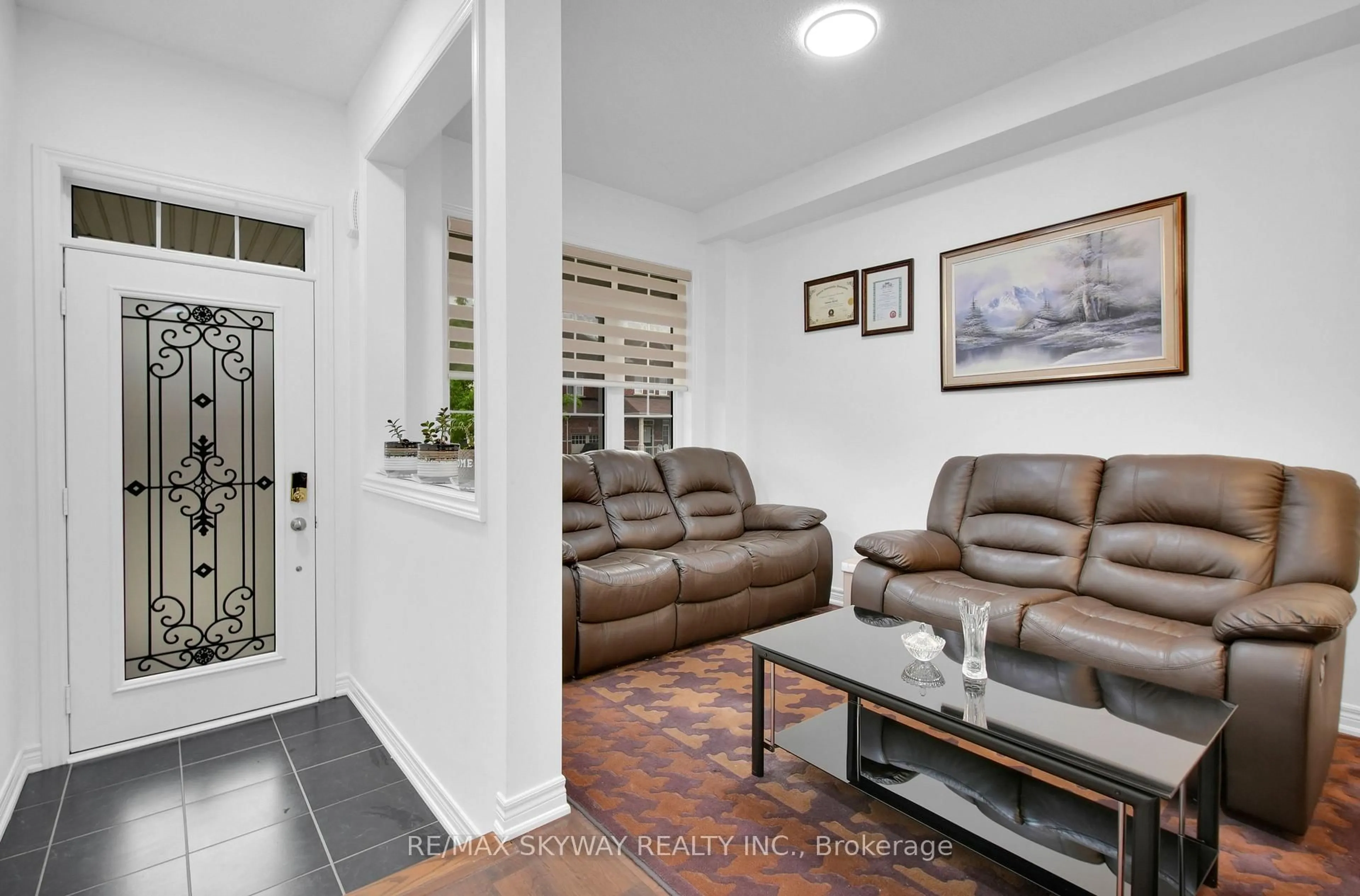 Living room with furniture, unknown for 12 Fitzgibson St, Brampton Ontario L6Y 5Y5