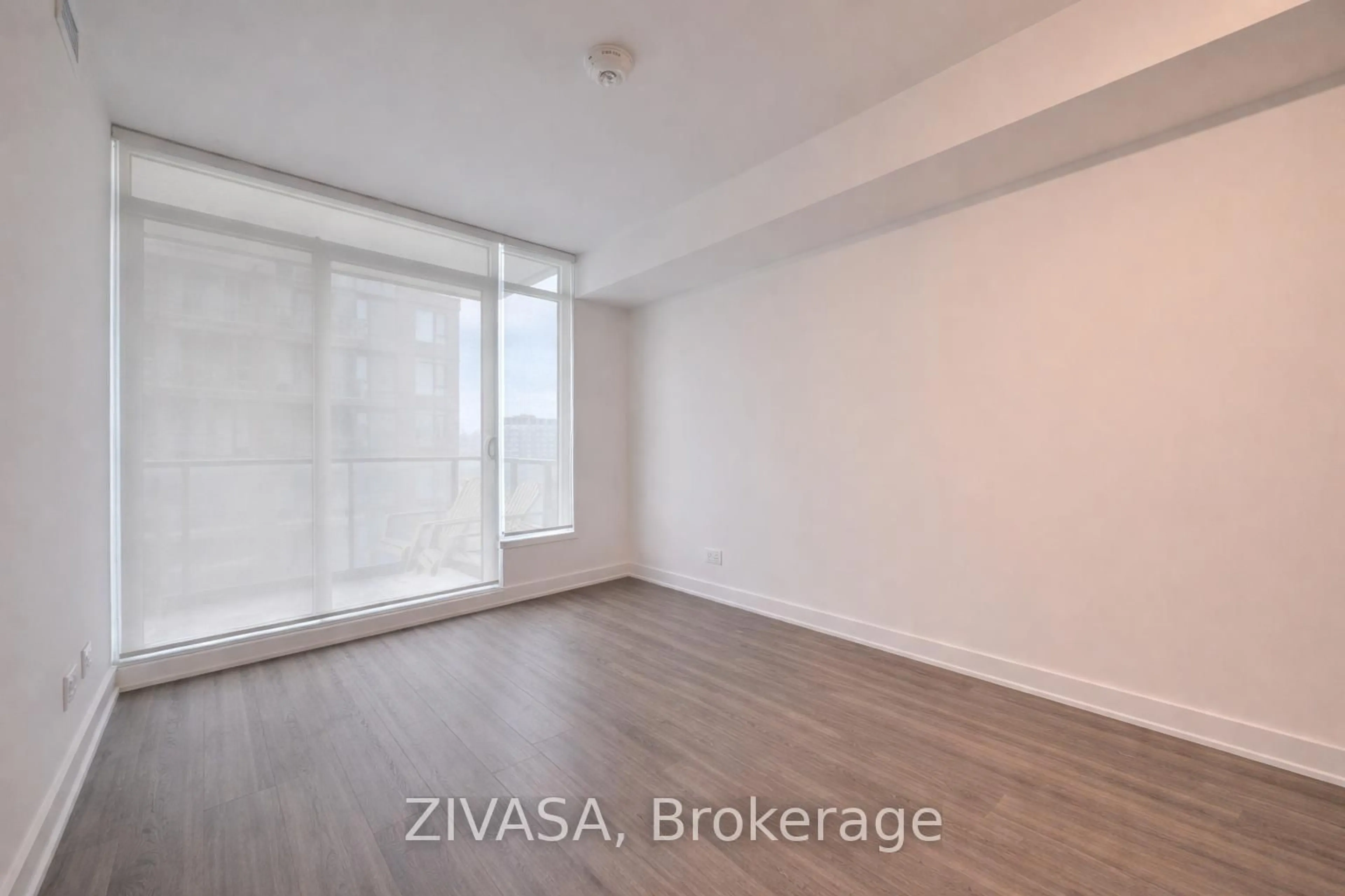 A pic of a room for 1926 Lakeshore Blvd #3911, Toronto Ontario M6S 1A1