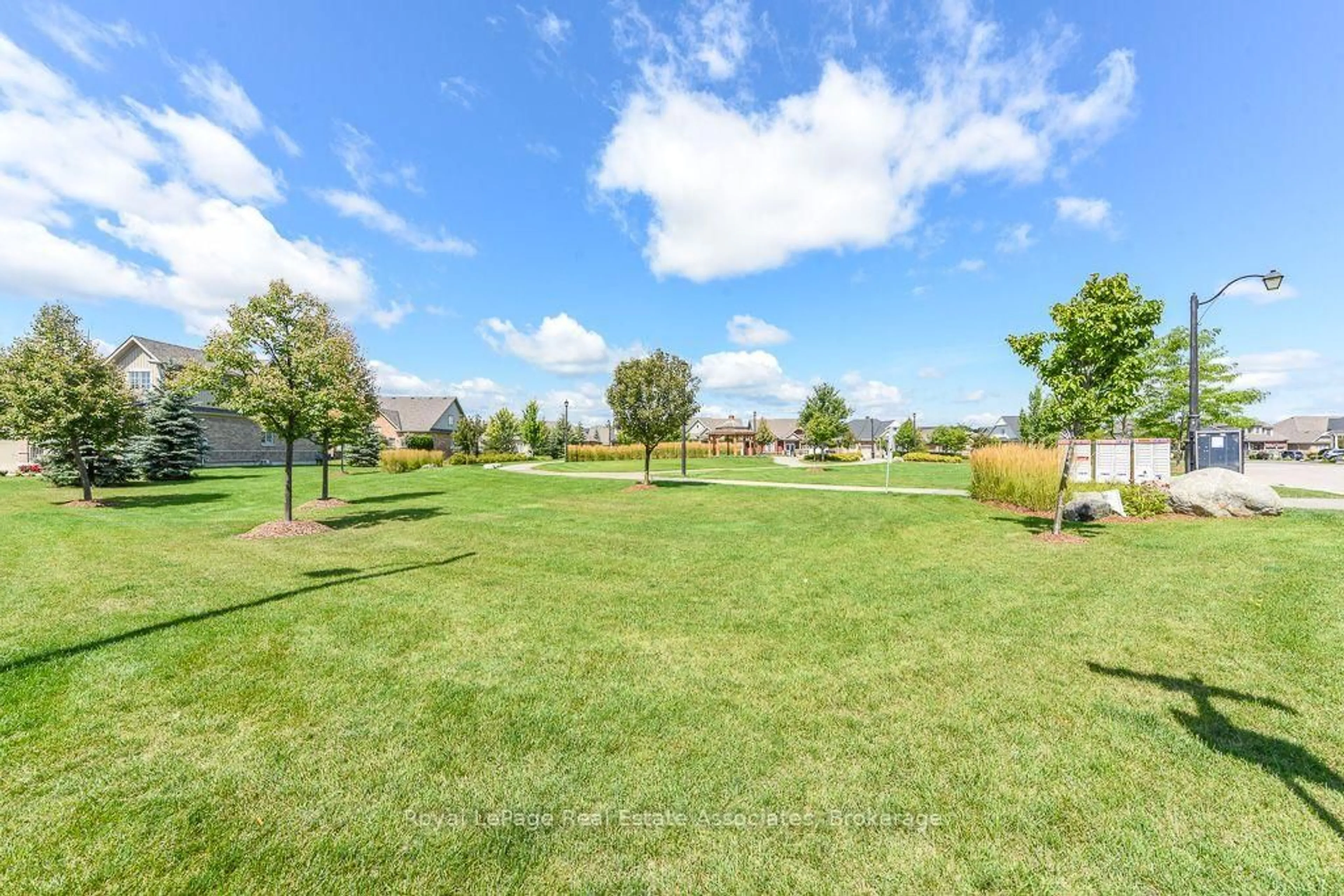 A pic from outside/outdoor area/front of a property/back of a property/a pic from drone, water/lake/river/ocean view for 4 Abelia St, Brampton Ontario L6R 3W9