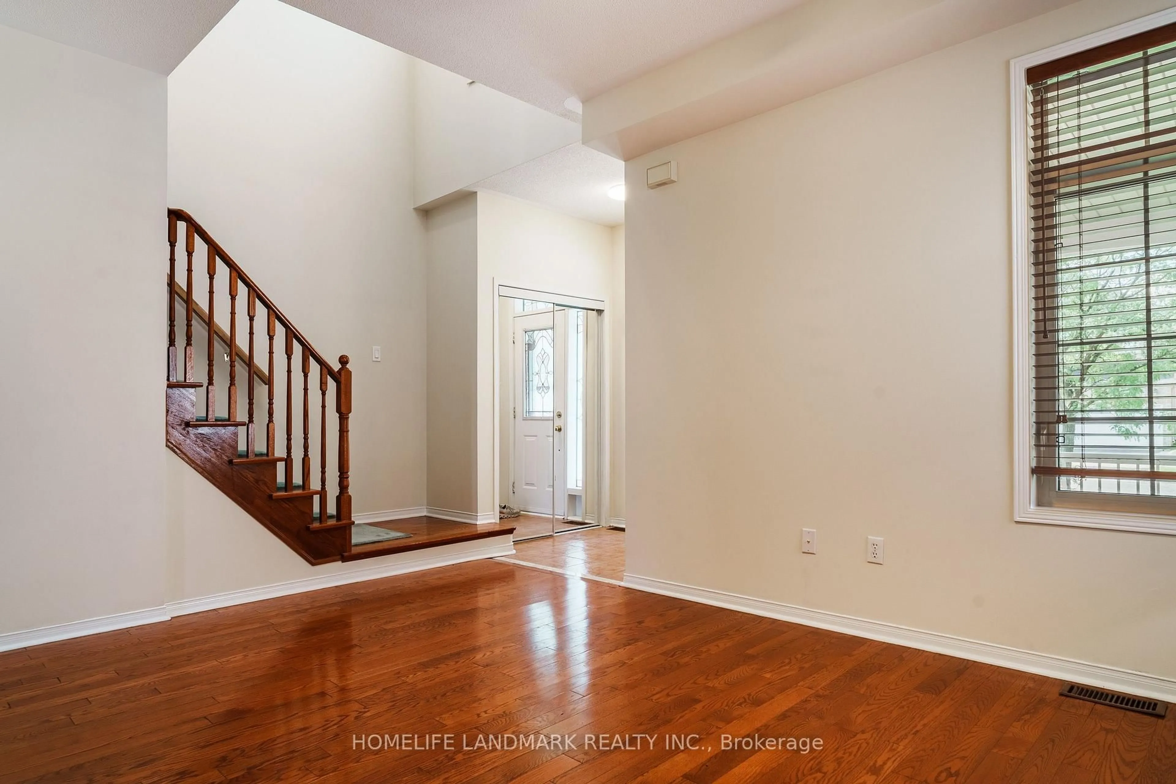 Unknown for 5487 Churchill Meadows Blvd, Mississauga Ontario L5M 6X3