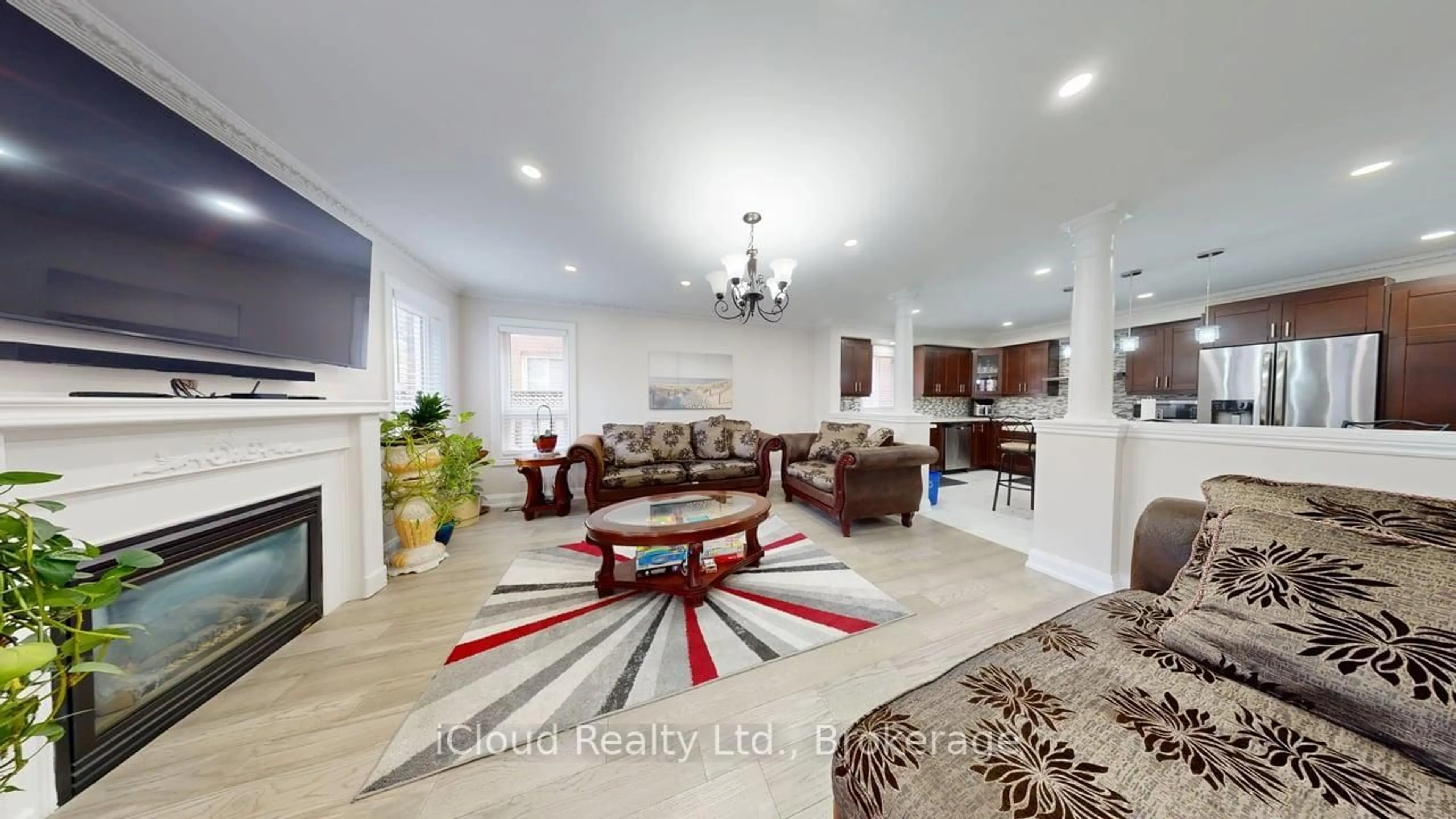 Living room with furniture, unknown for 71 Tufton Cres, Brampton Ontario L7A 3J2