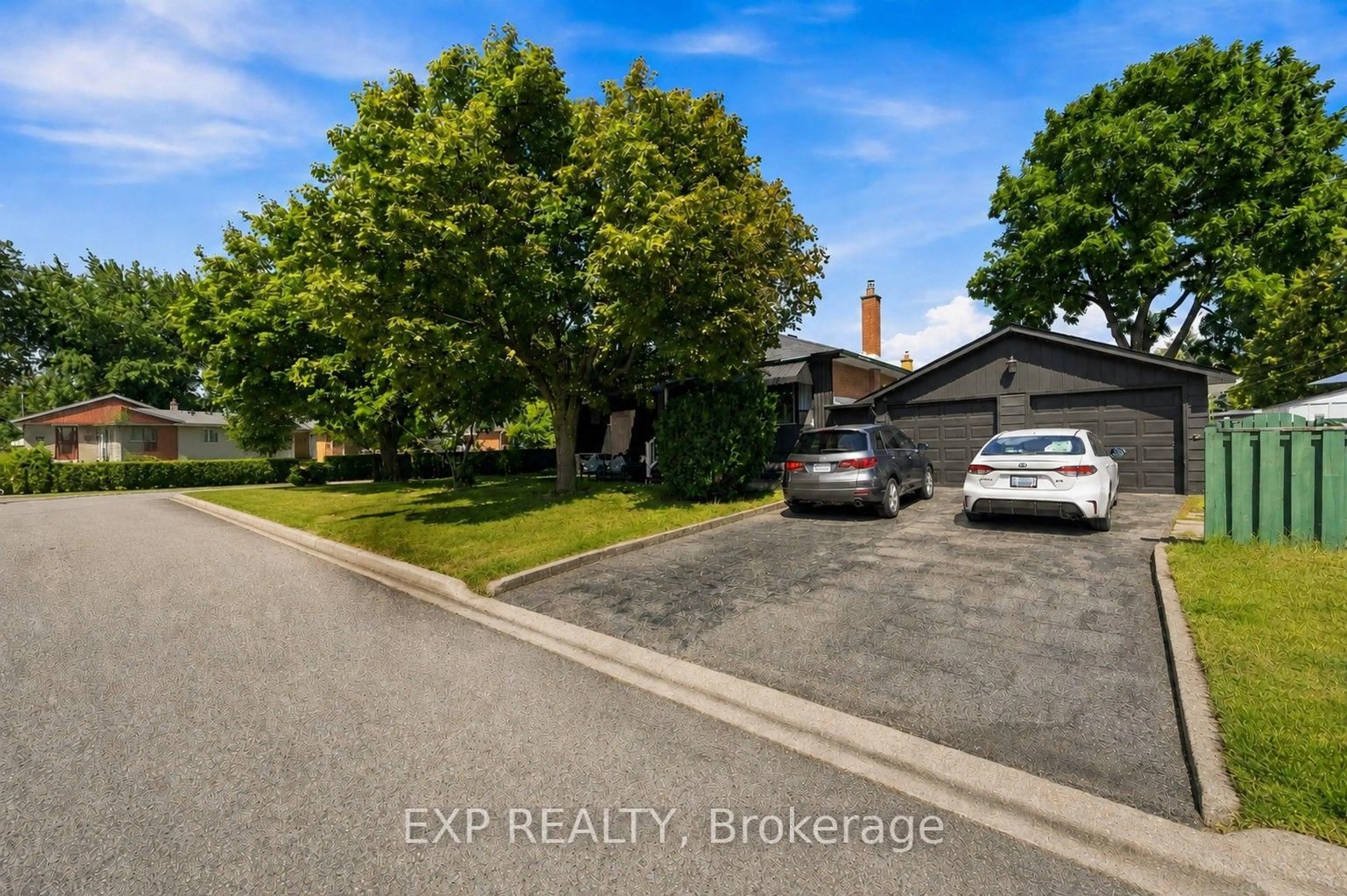 A pic from outside/outdoor area/front of a property/back of a property/a pic from drone, street for 57 Brisco St, Brampton Ontario L6V 1X1