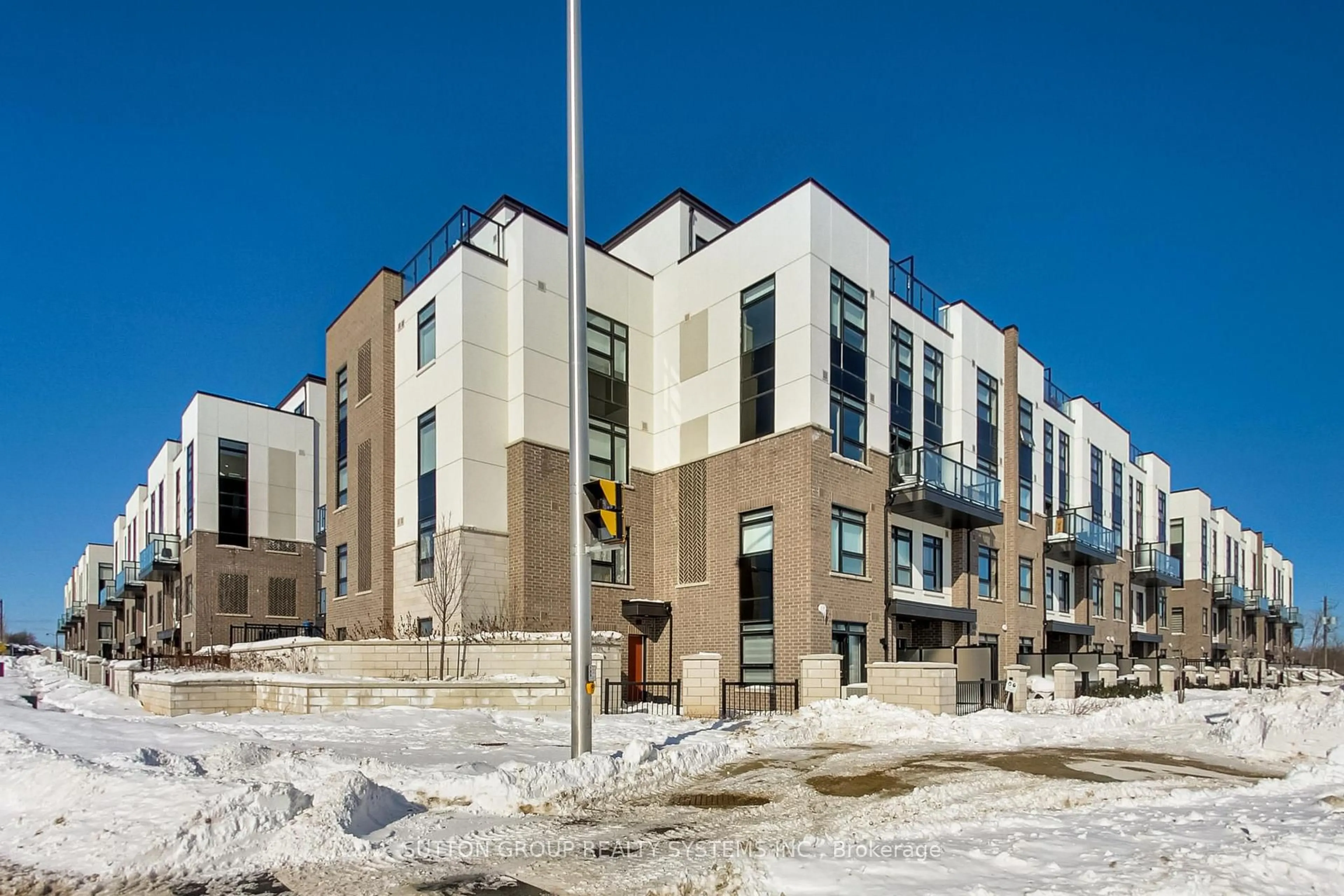 Unknown for 1585 Rose Way #125, Milton Ontario L9E 0J2