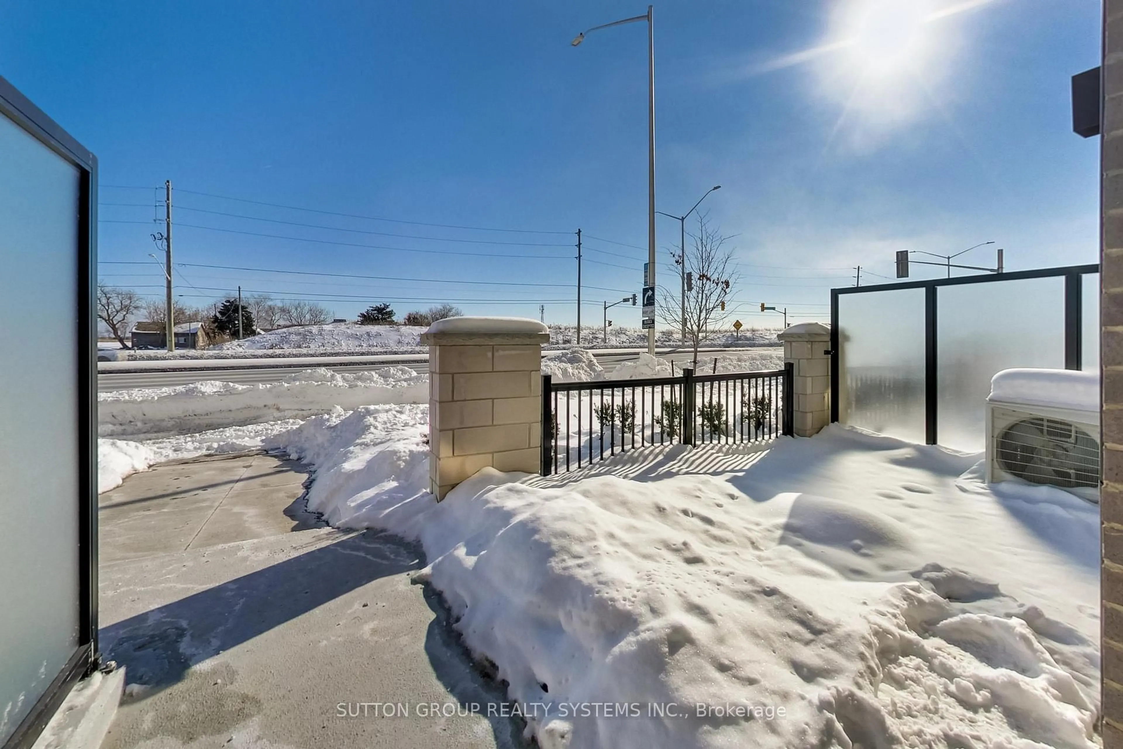 Unknown for 1585 Rose Way #125, Milton Ontario L9E 0J2