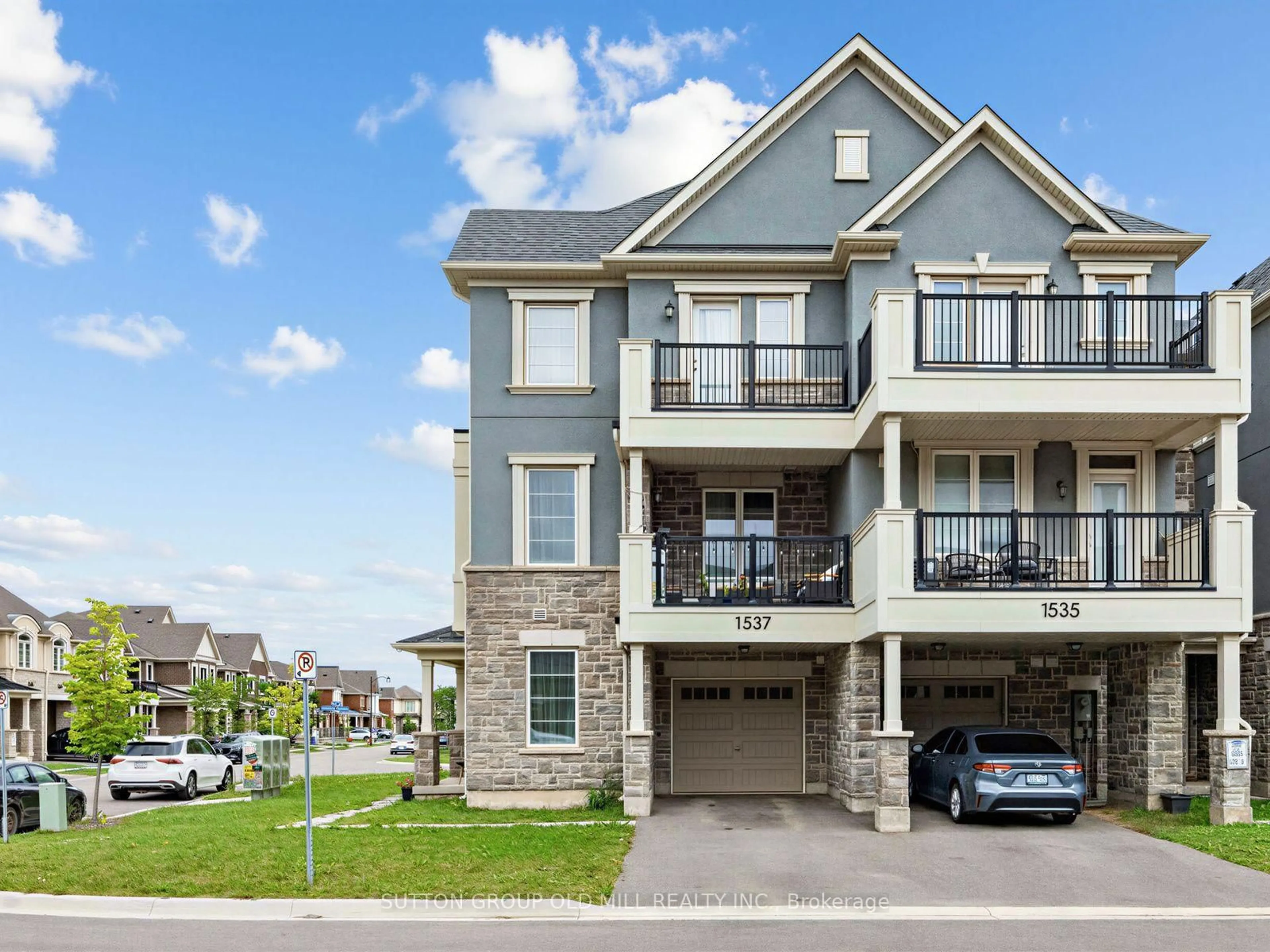 Home with brick exterior material, street for 1537 Moira Cres, Milton Ontario L9E 1Y1