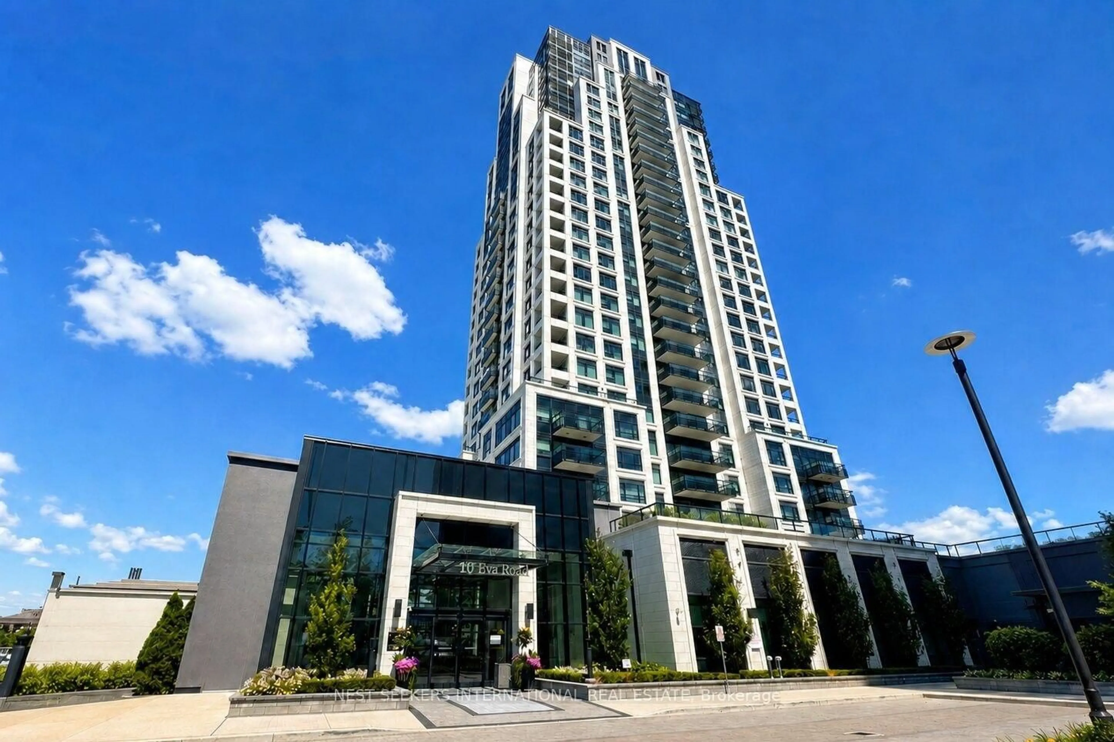 Indoor foyer for 10 Eva Rd #2304, Toronto Ontario M9C 0B3