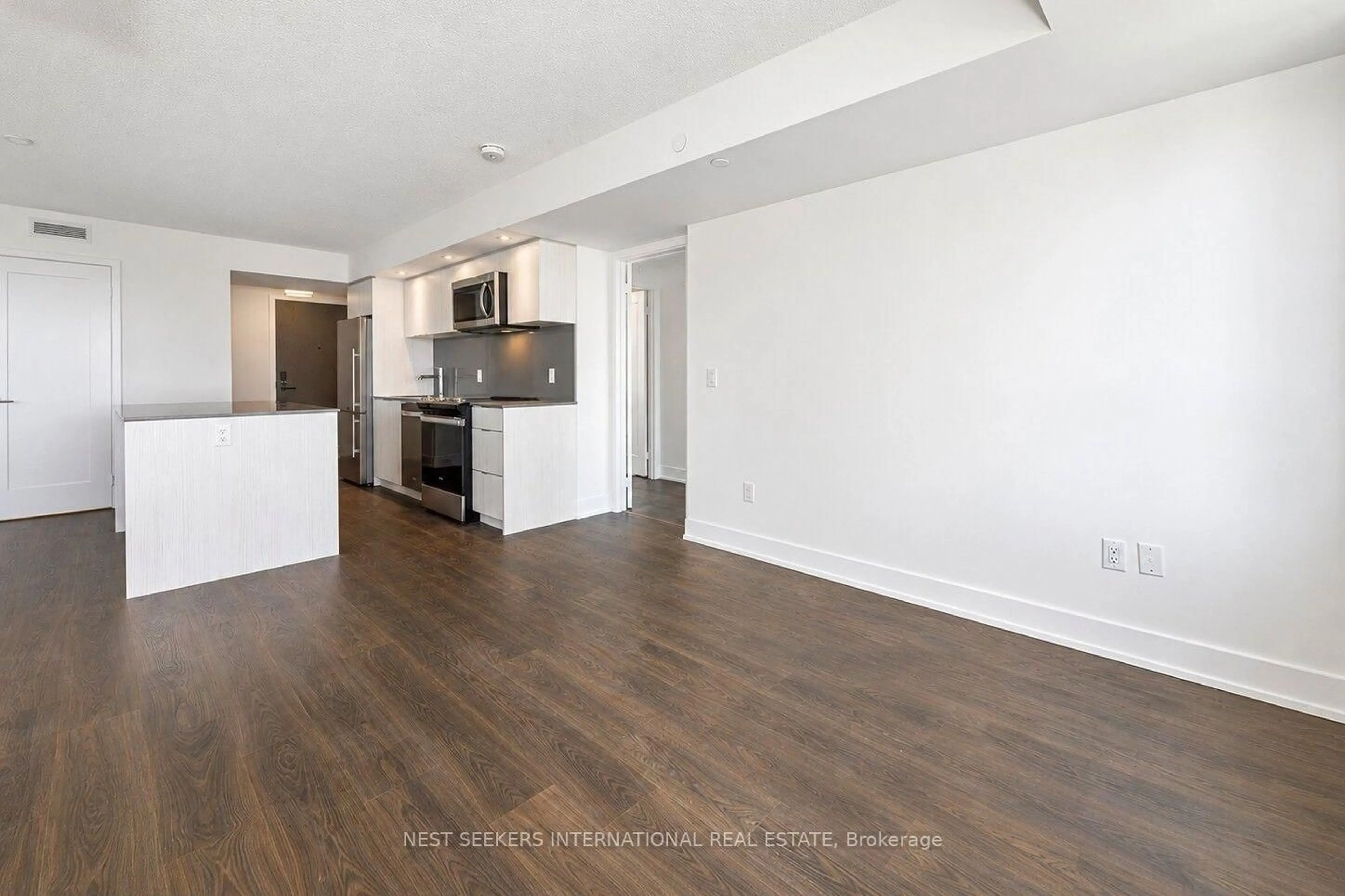 A pic of a room for 10 Eva Rd #2304, Toronto Ontario M9C 0B3