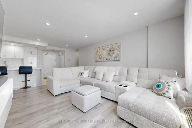 2835 Islington Ave #206, Toronto 3