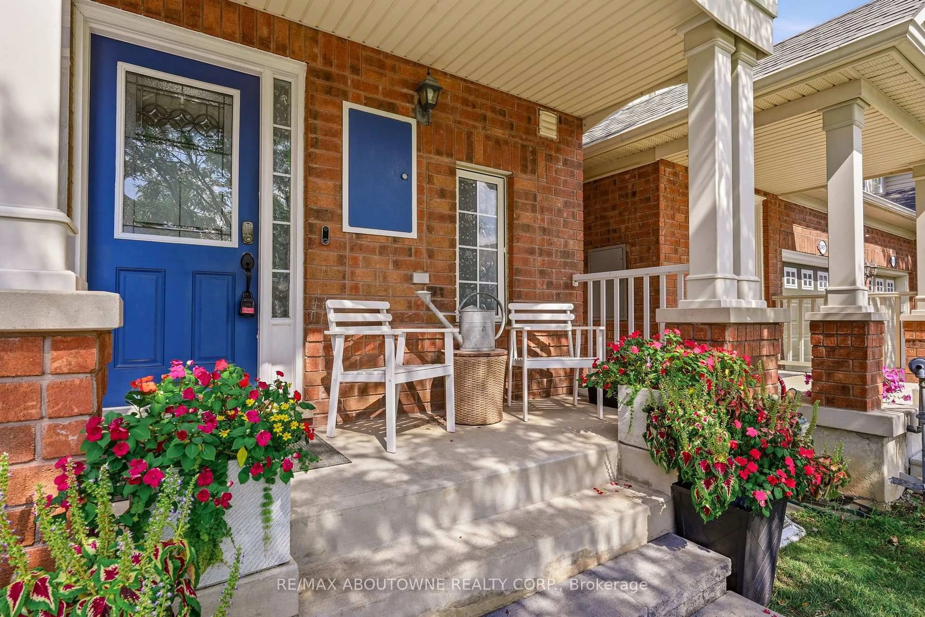 Unknown for 2469 Springforest Dr, Oakville Ontario L6M 0A2