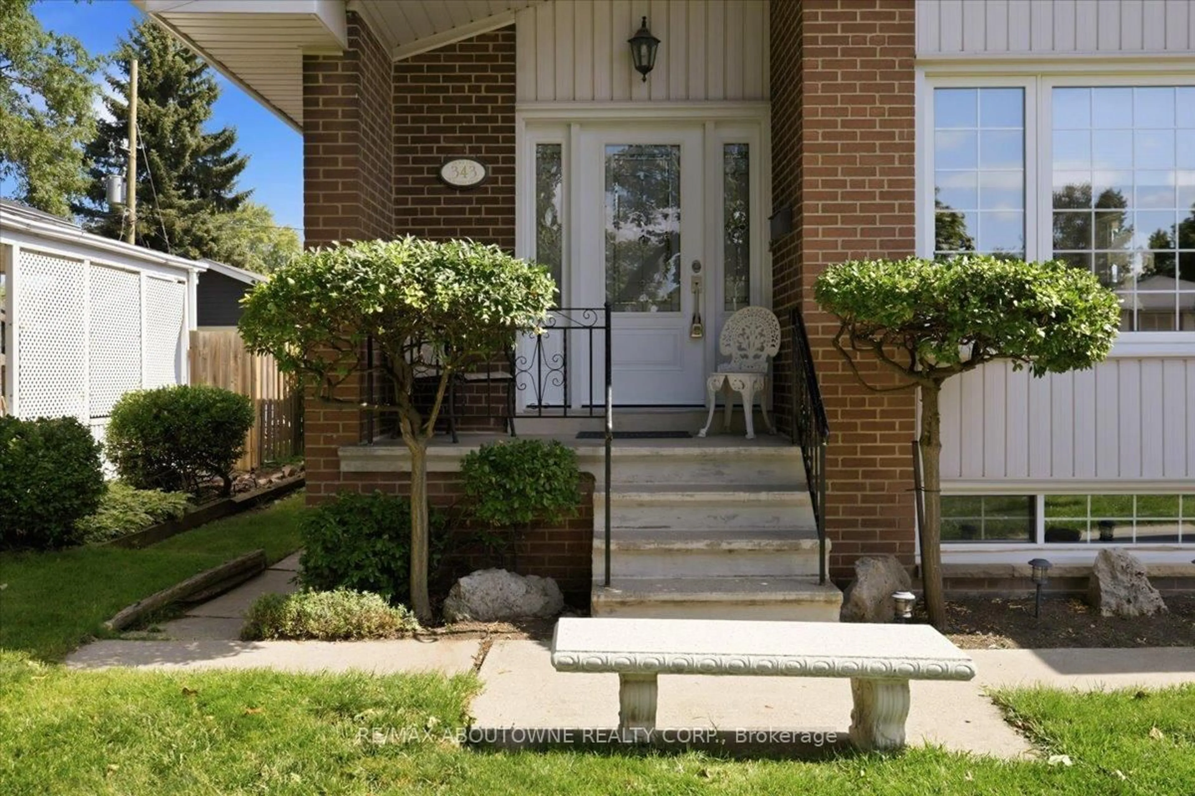 Home with brick exterior material, street for 343 Duncombe Dr, Burlington Ontario L7L 4M2