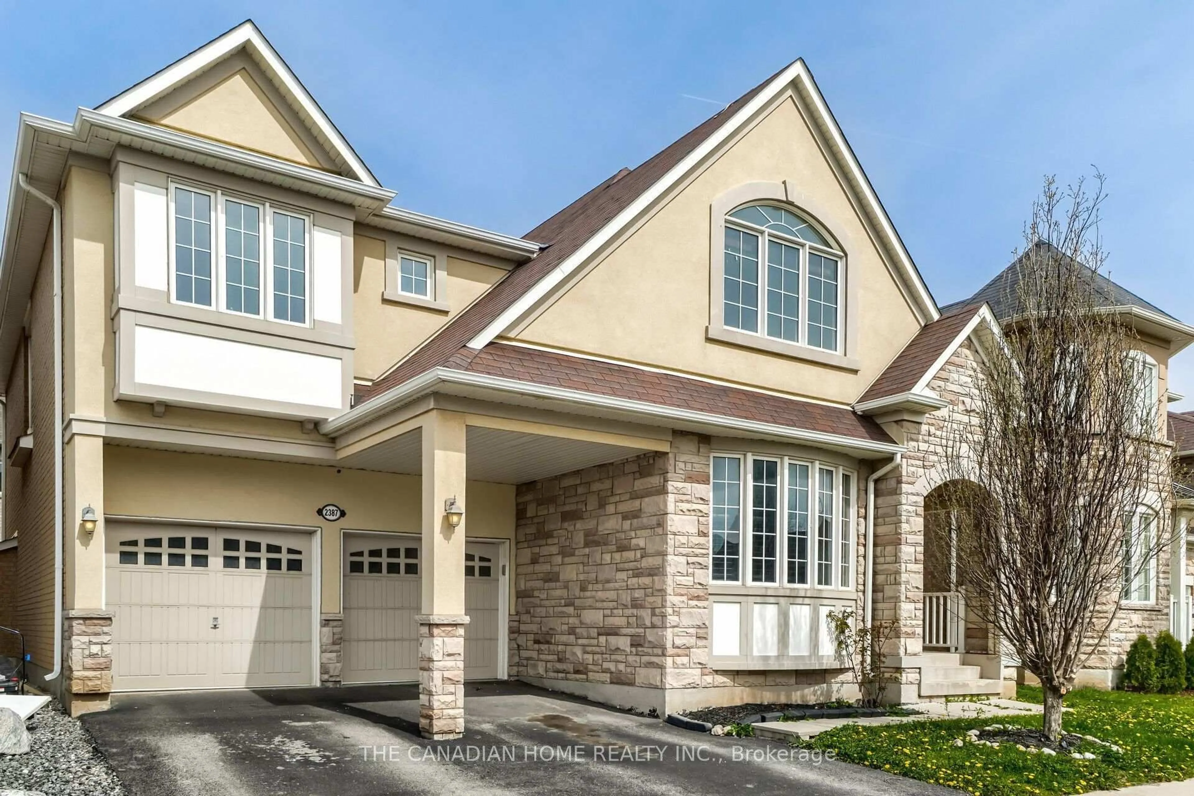 Home with brick exterior material, street for 2387 Calloway Dr, Oakville Ontario L6M 0C1