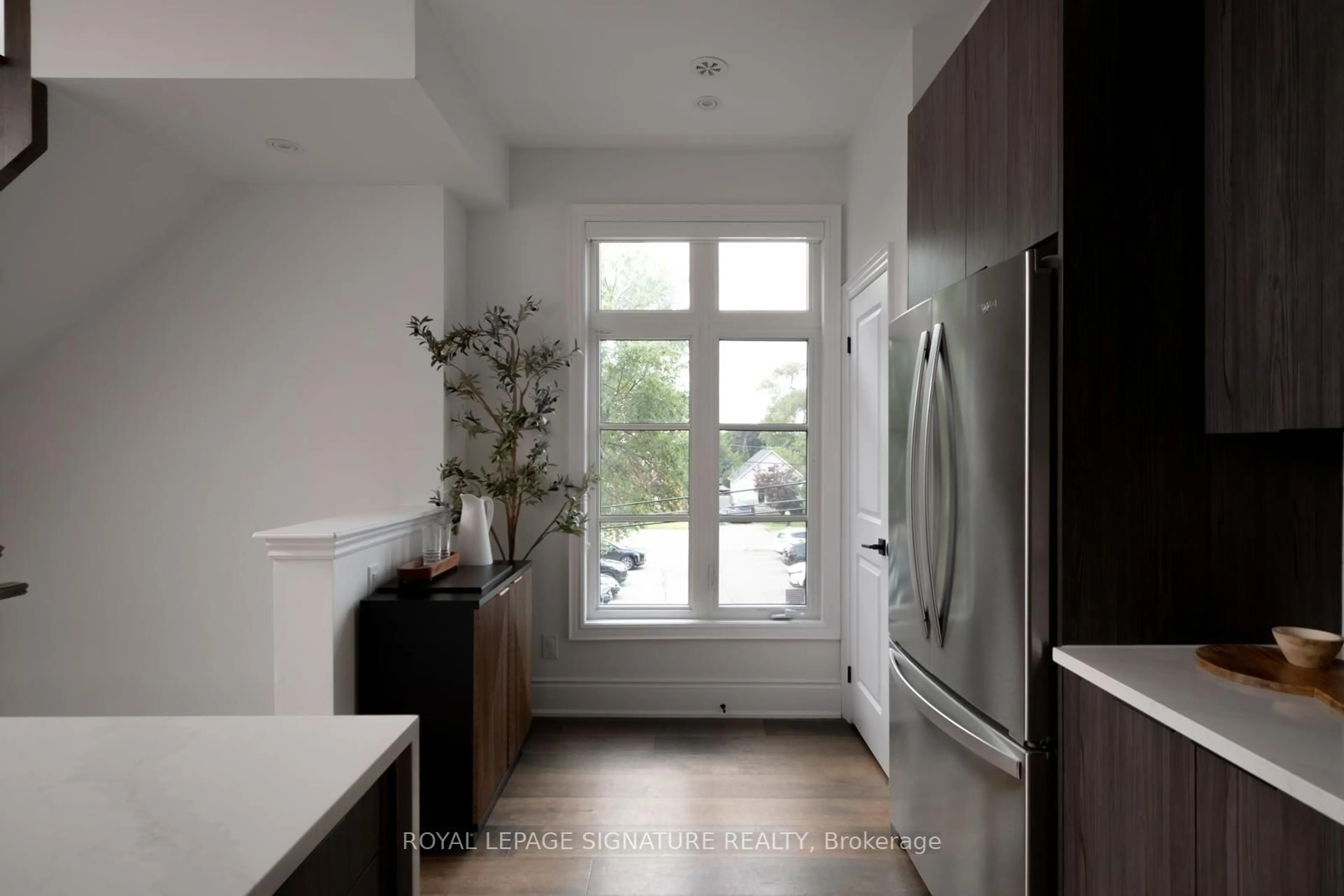 Contemporary kitchen, ceramic/tile floor for 71 Elder Ave #73, Toronto Ontario M8W 0B8