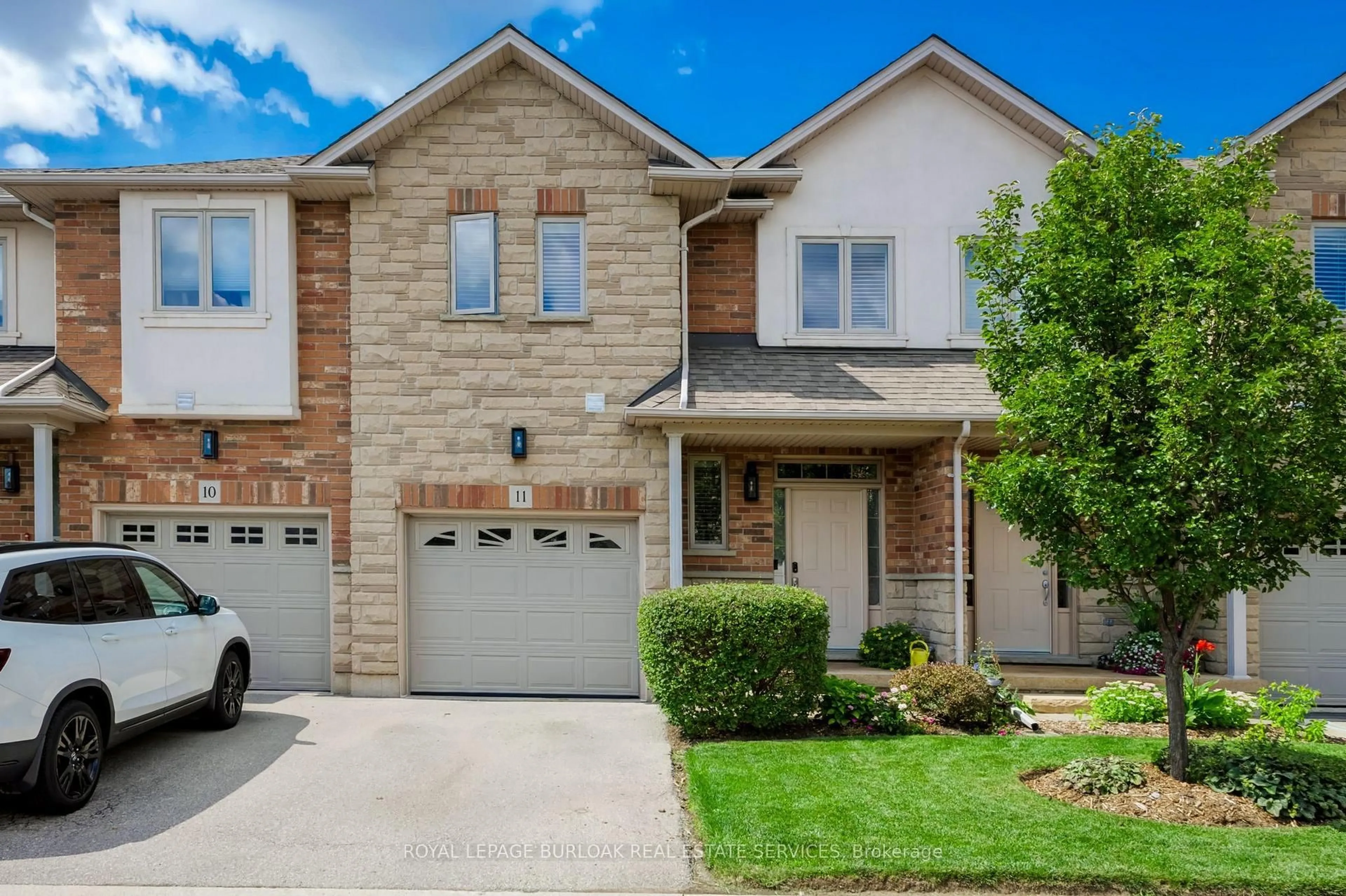 Home with brick exterior material, street for 5151 Upper Middle Rd #11, Burlington Ontario L7L 7C8