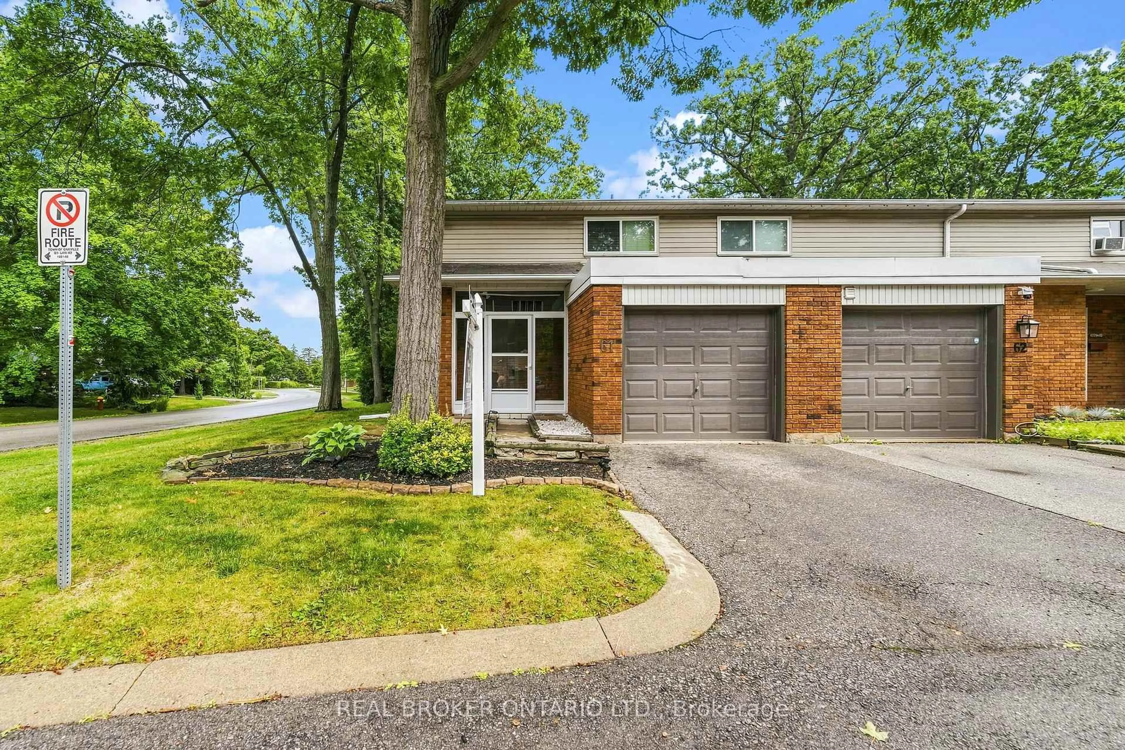 Unknown for 1270 Gainsborough Dr #61, Oakville Ontario L6H 2L2