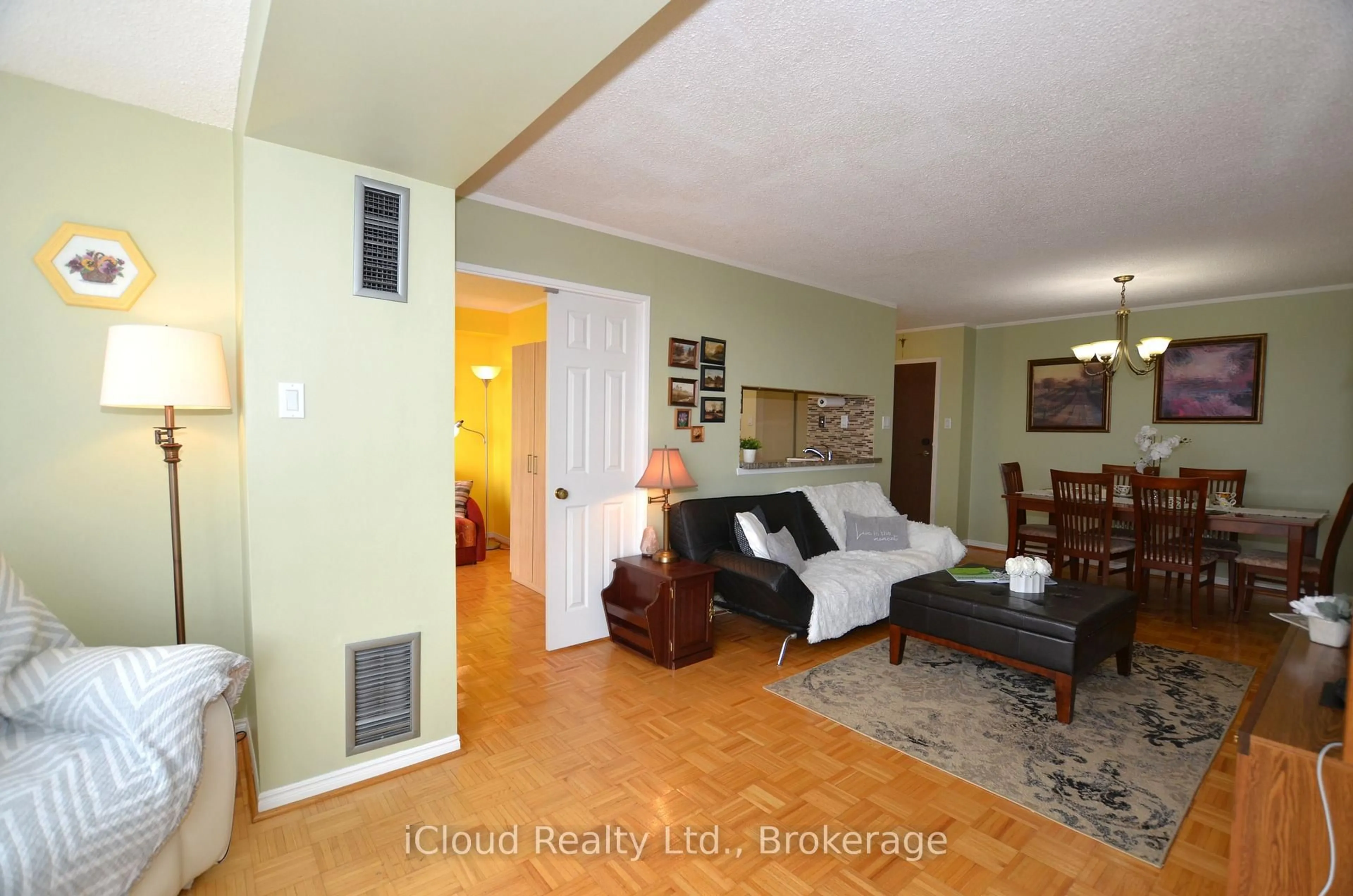 Living room with furniture, unknown for 50 Kingsbridge Garden Circ #915, Mississauga Ontario L5R 1Y2
