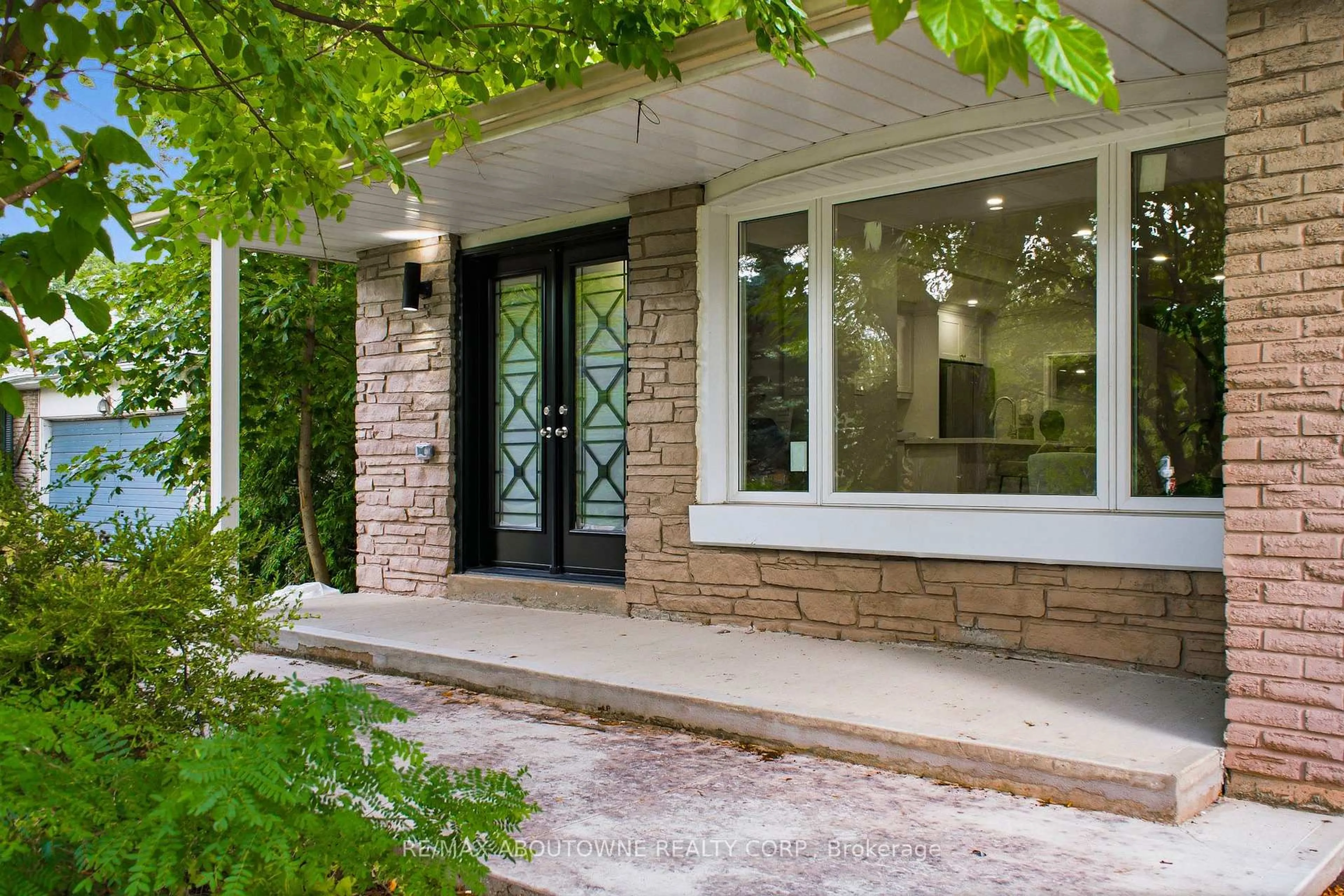 Home with brick exterior material, street for 2144 Rebecca St, Oakville Ontario L6L 2A5